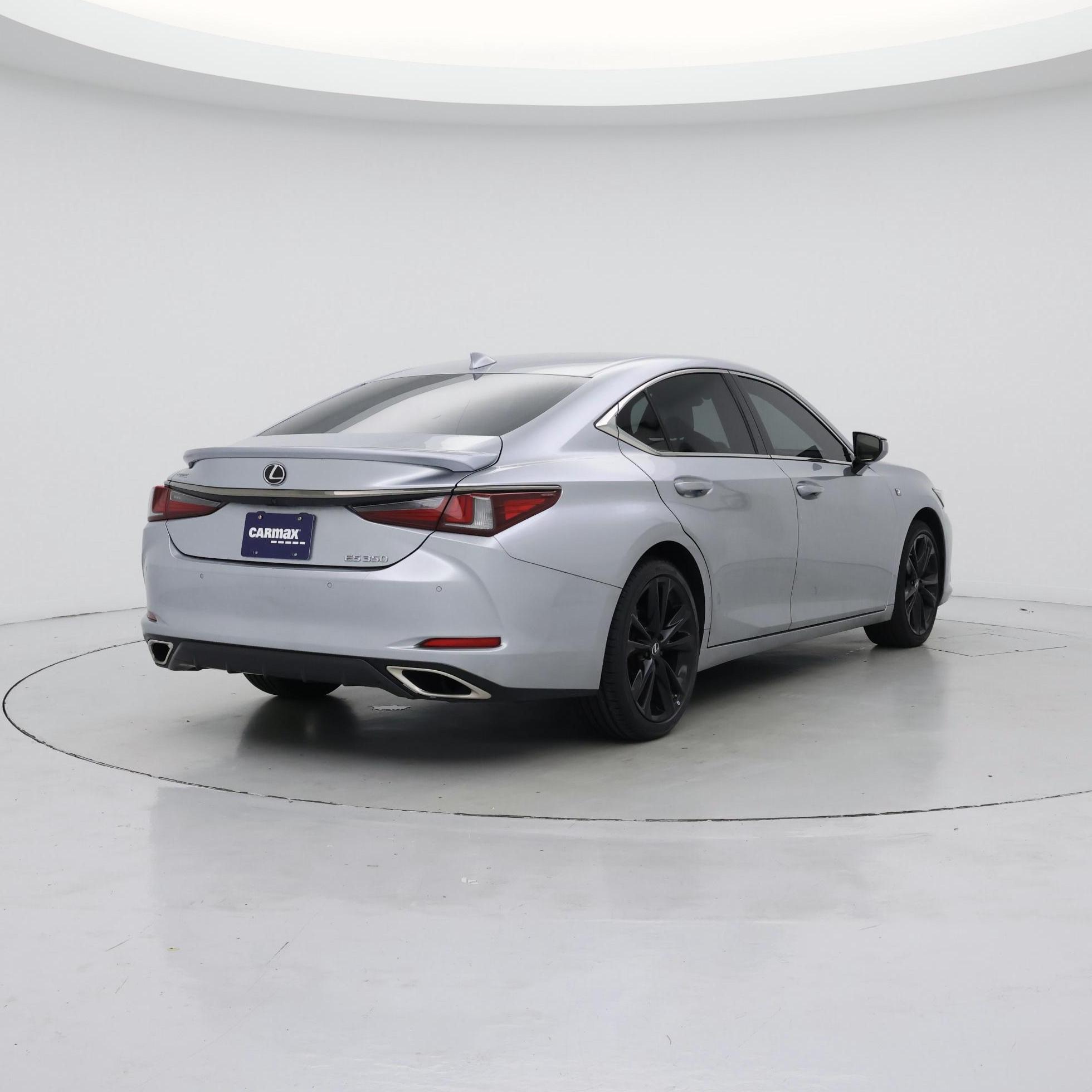 Thumbnail: 2022 Lexus ES - 8