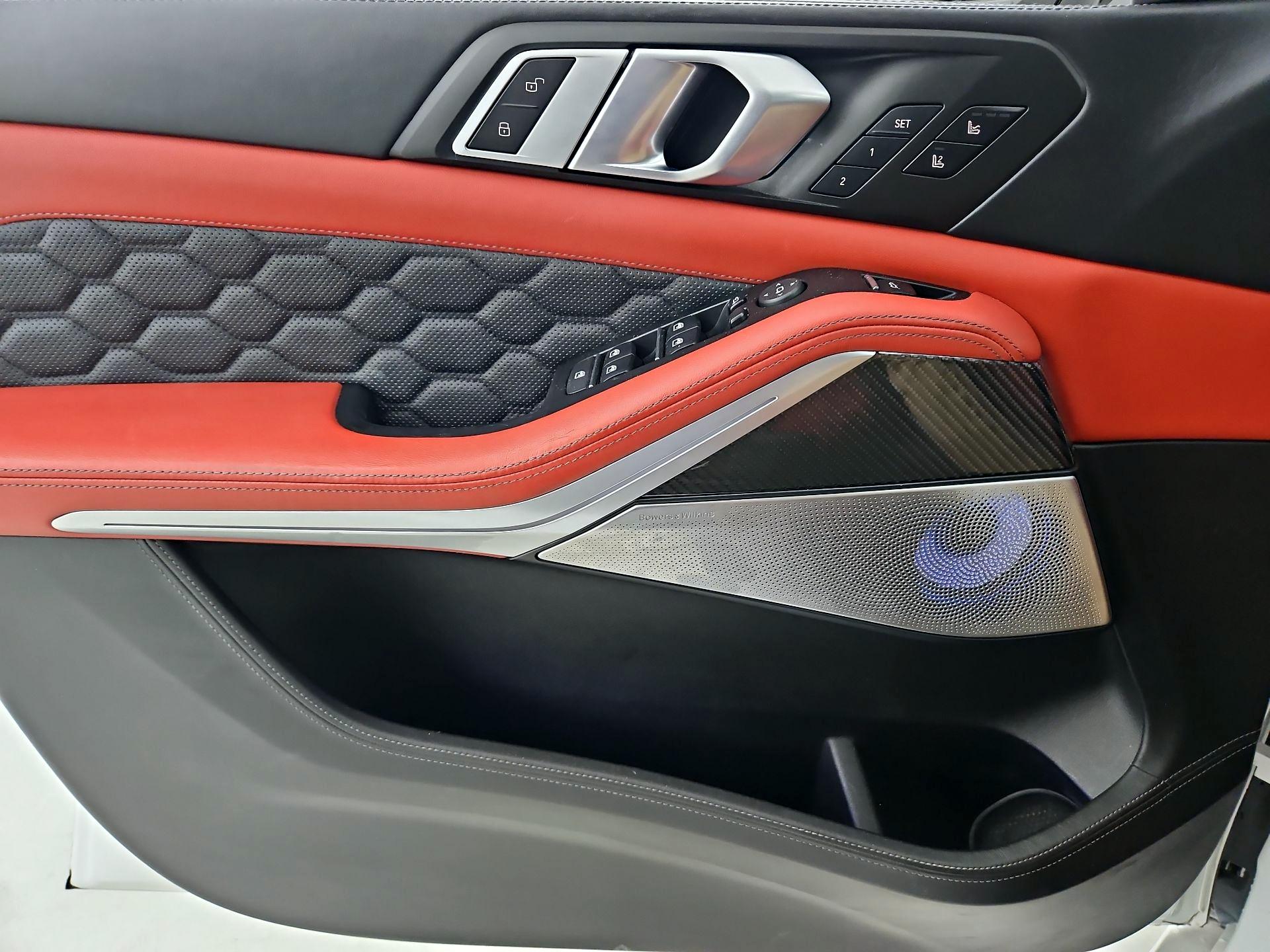 Thumbnail: 2021 BMW X5 - 12