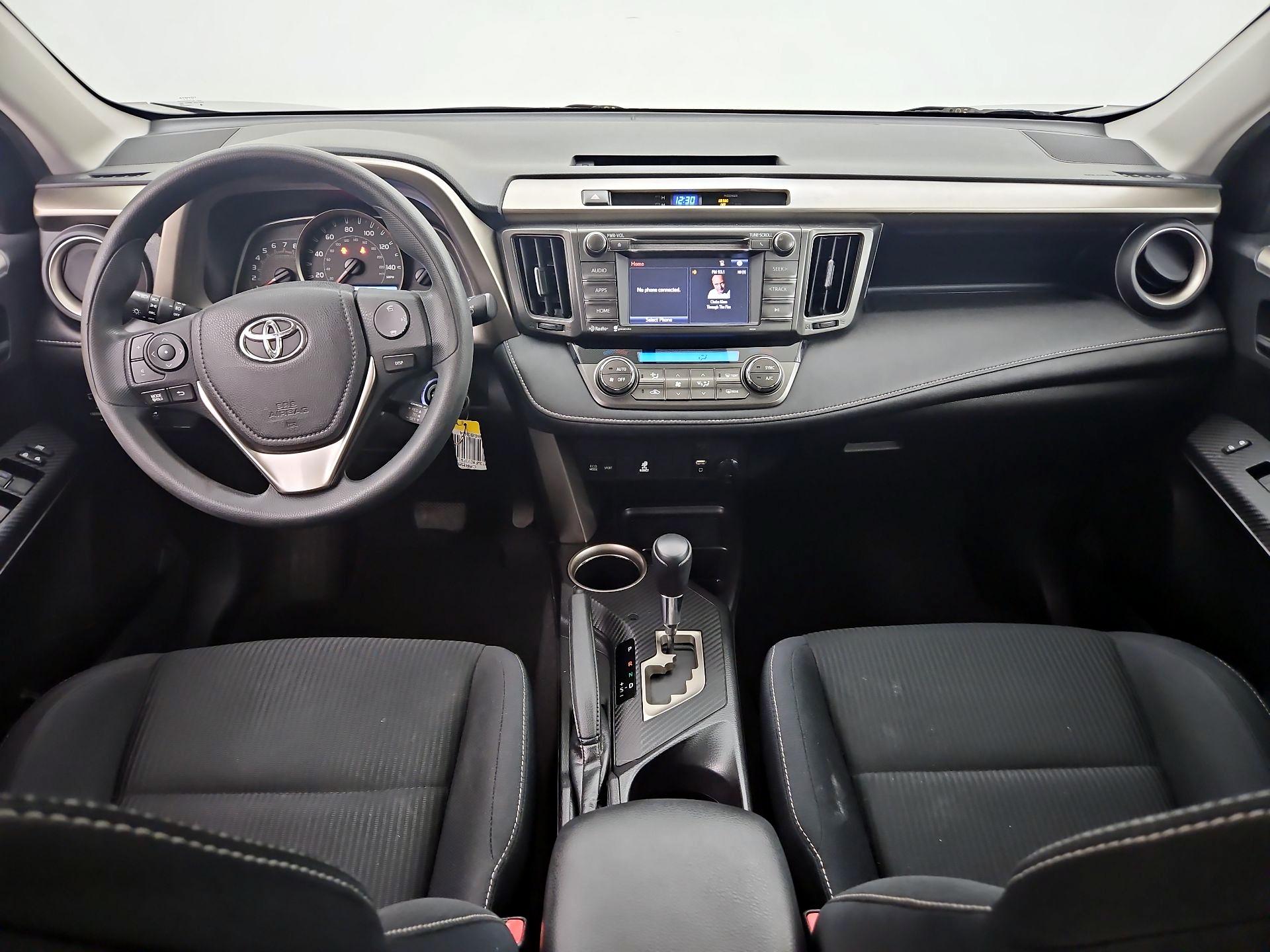 Thumbnail: 2015 Toyota RAV4 - 9