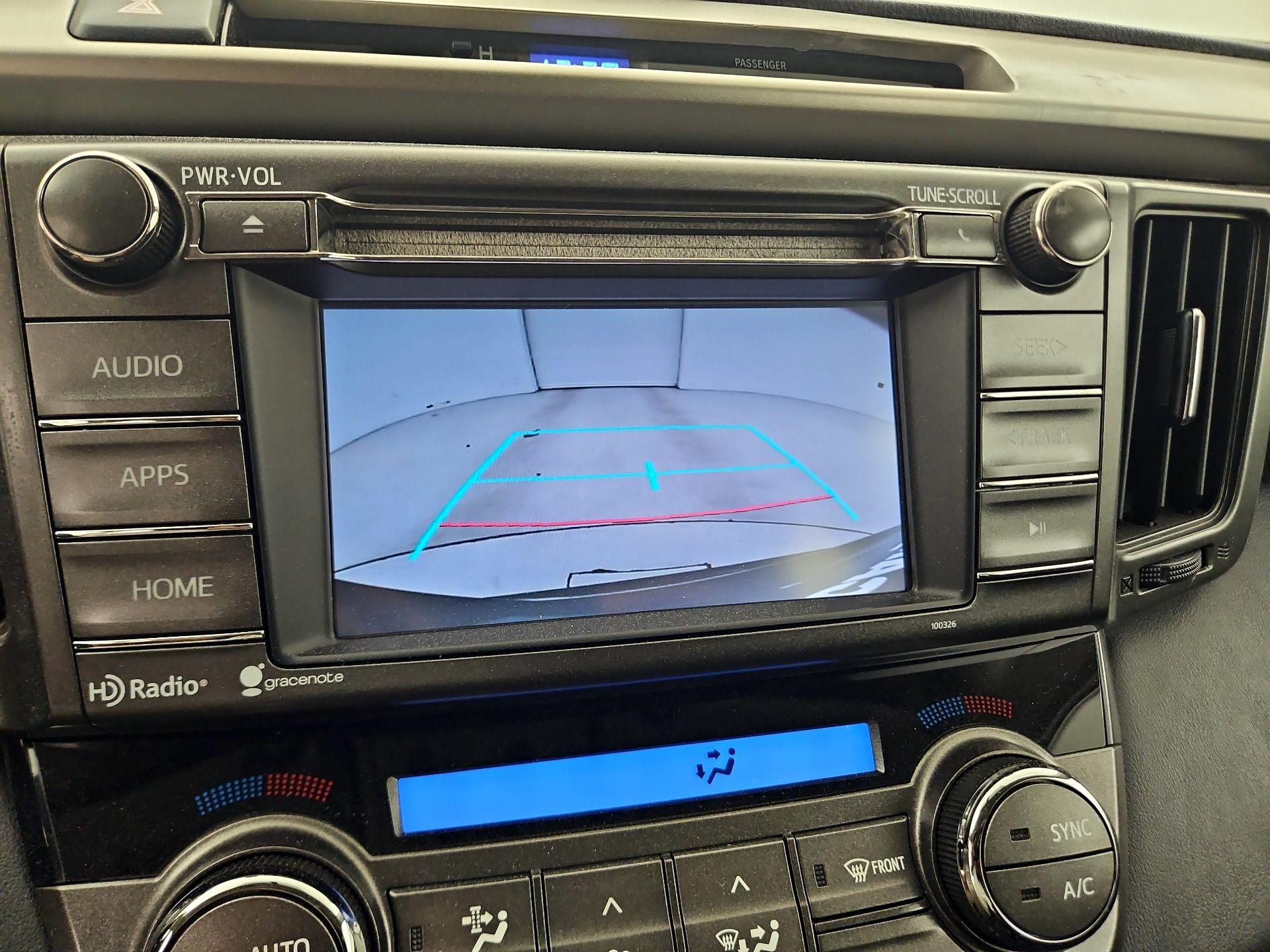 Thumbnail: 2015 Toyota RAV4 - 14