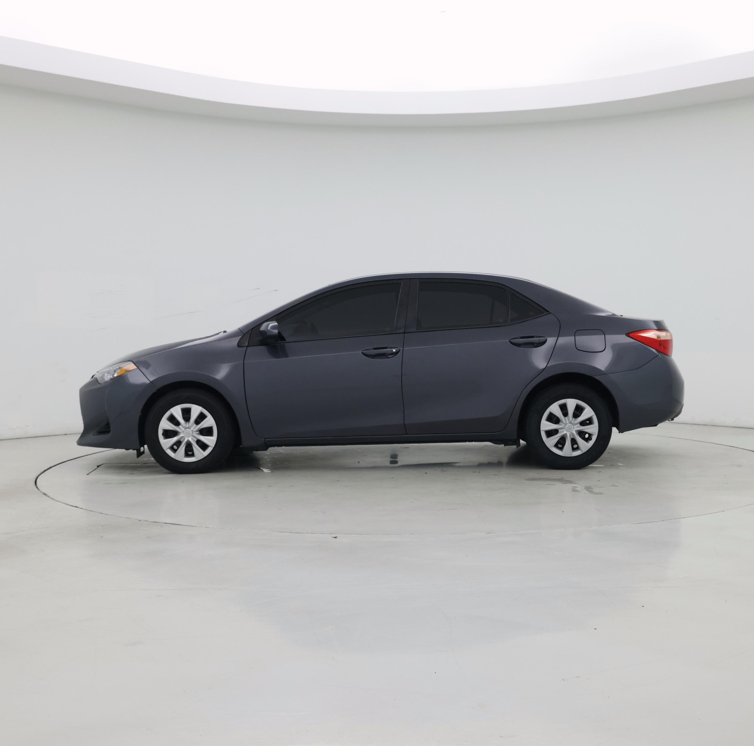 Thumbnail: 2019 Toyota Corolla - 3