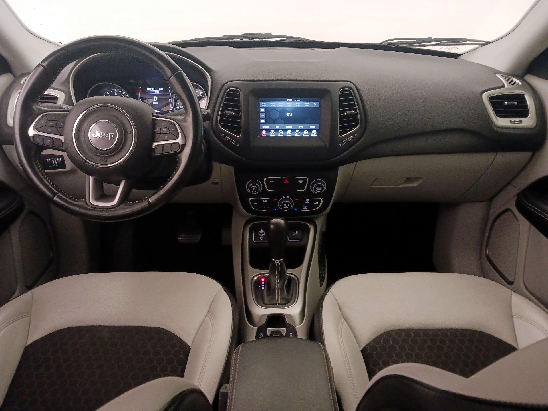 Thumbnail: 2021 Jeep Compass - 9