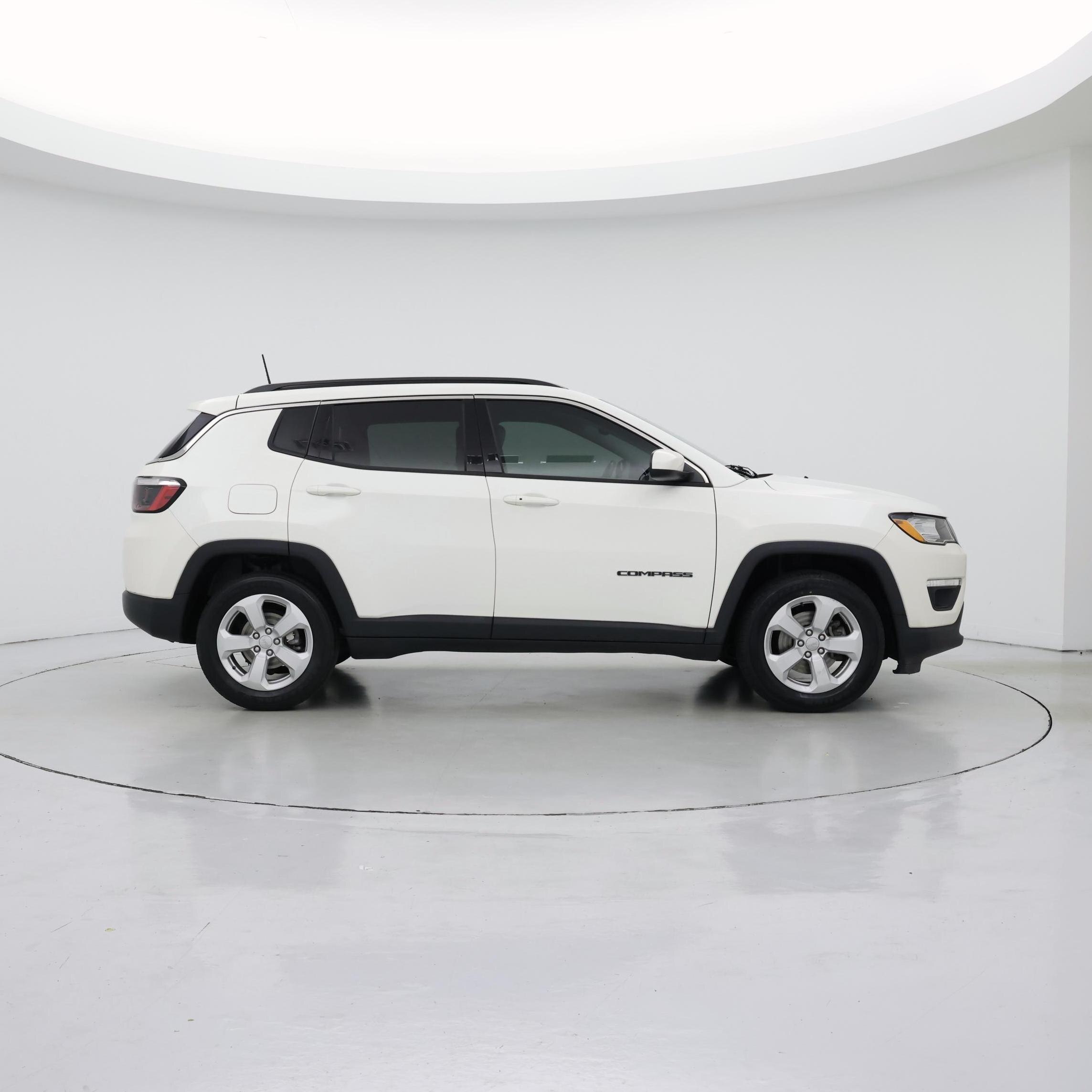 Thumbnail: 2021 Jeep Compass - 7