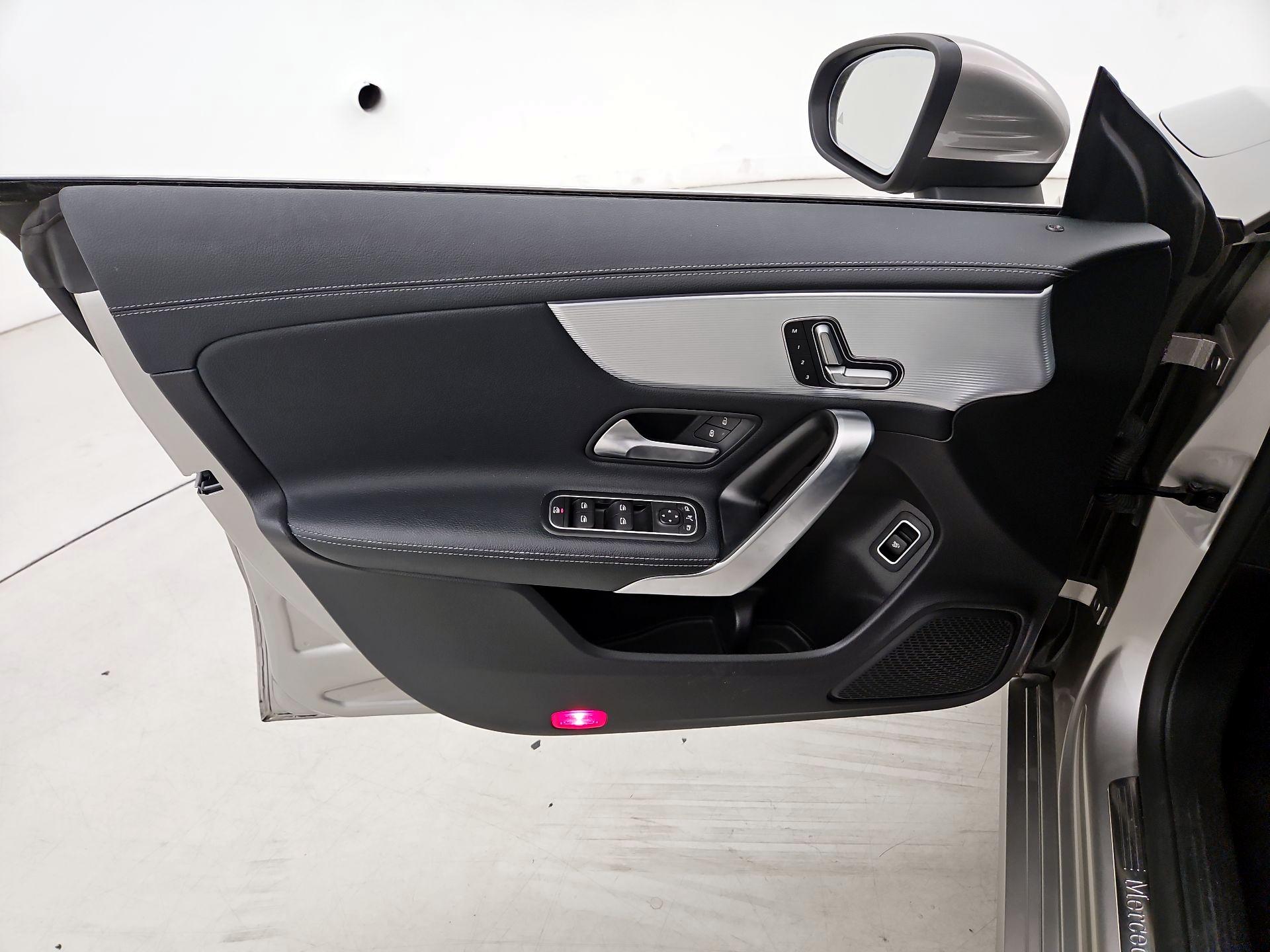 Thumbnail: 2021 Mercedes-Benz CLA - 12