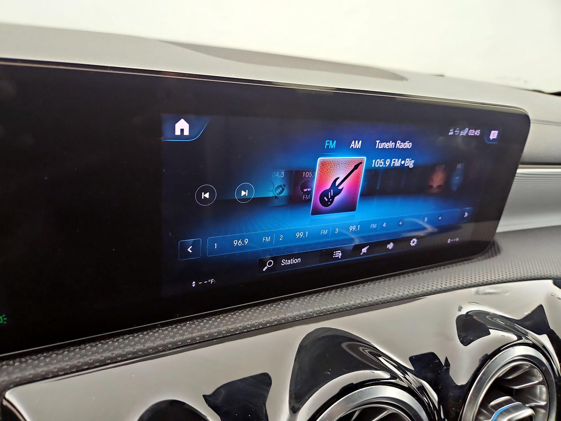 Thumbnail: 2021 Mercedes-Benz CLA - 15