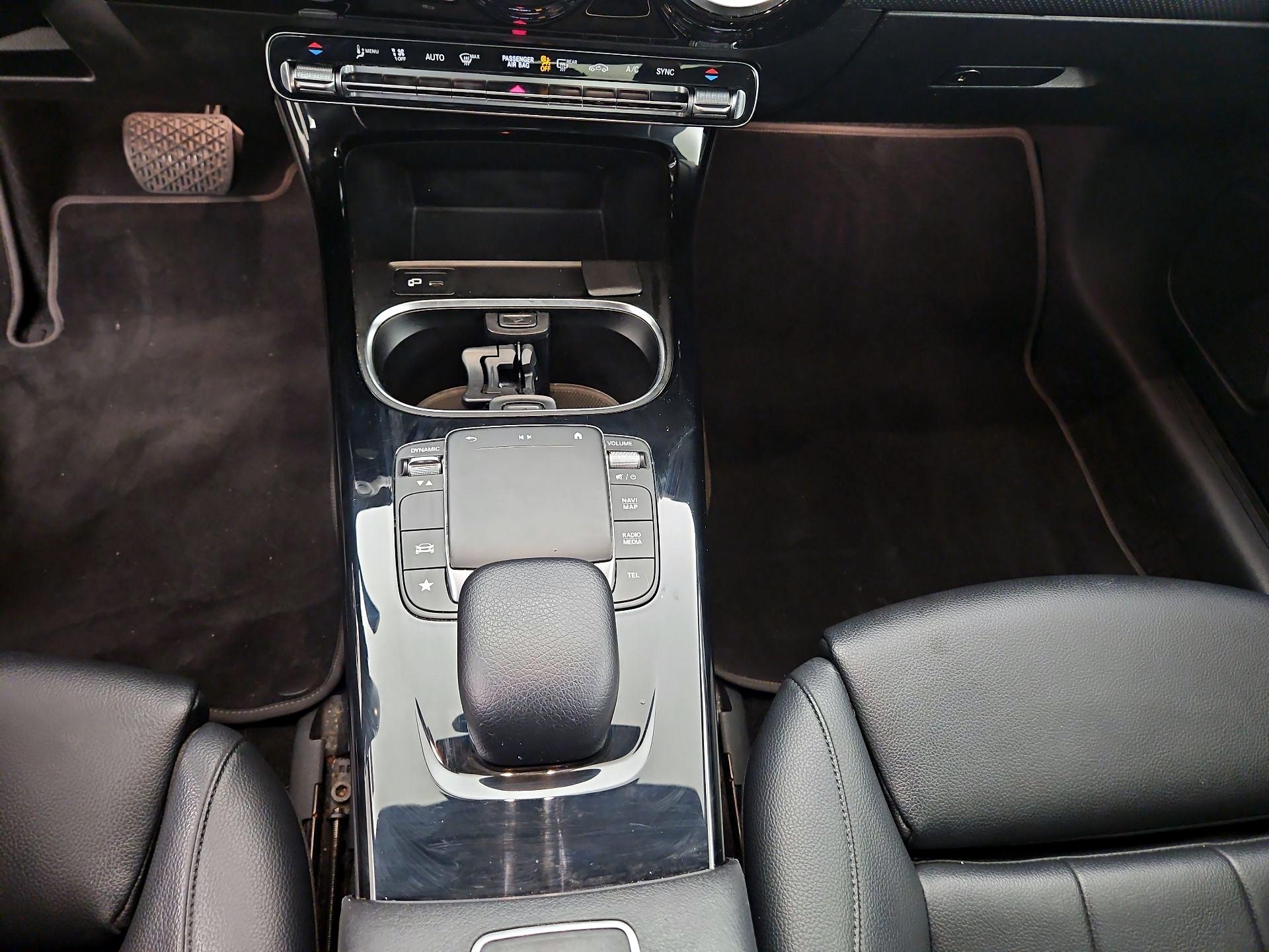 Thumbnail: 2021 Mercedes-Benz CLA - 17