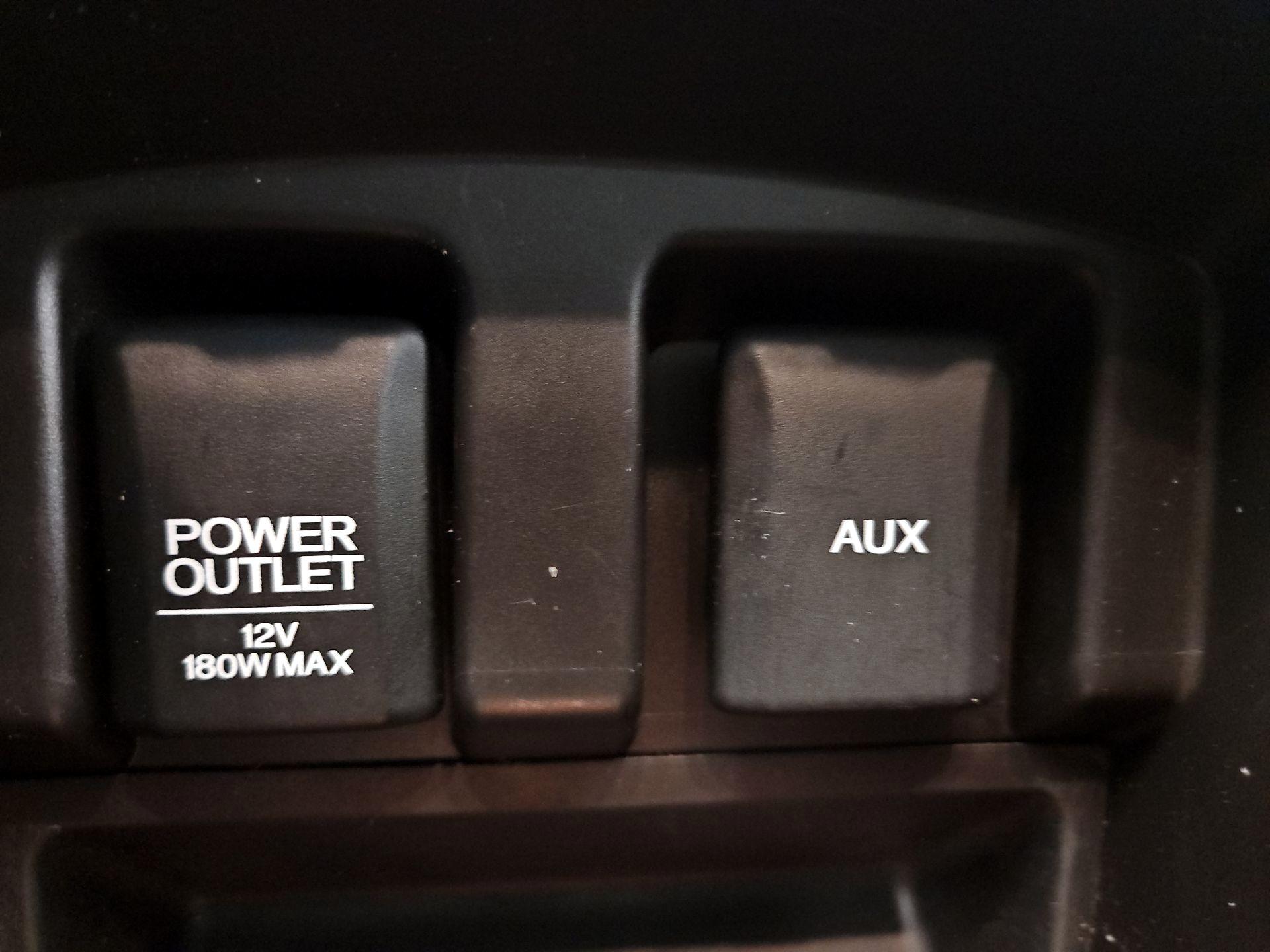 Thumbnail: 2016 Acura TLX - 18