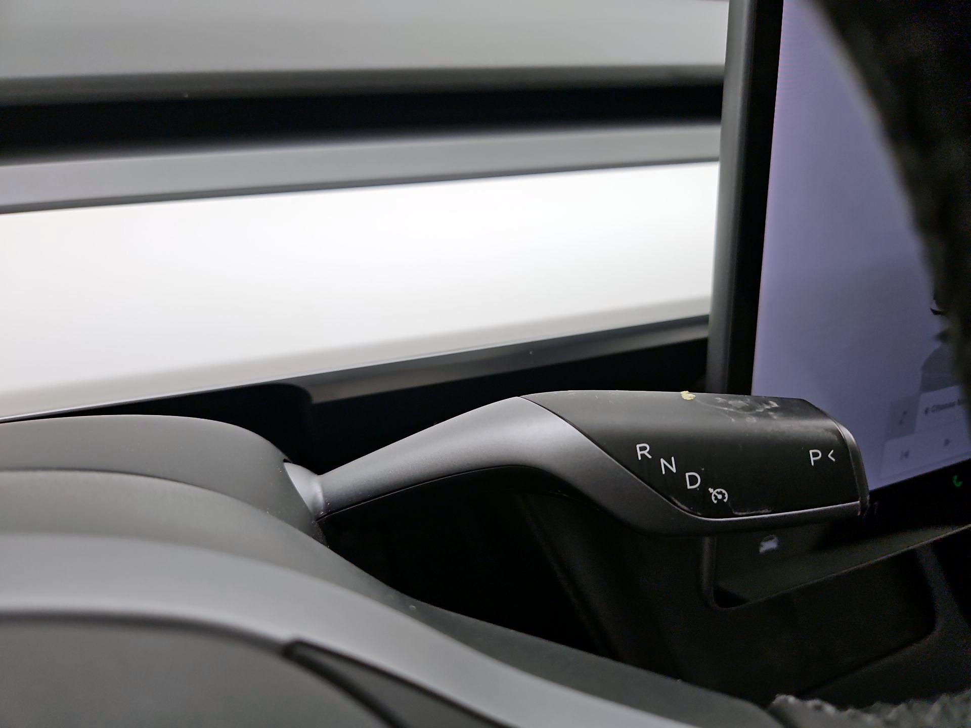 Thumbnail: 2022 Tesla Model 3 - 17