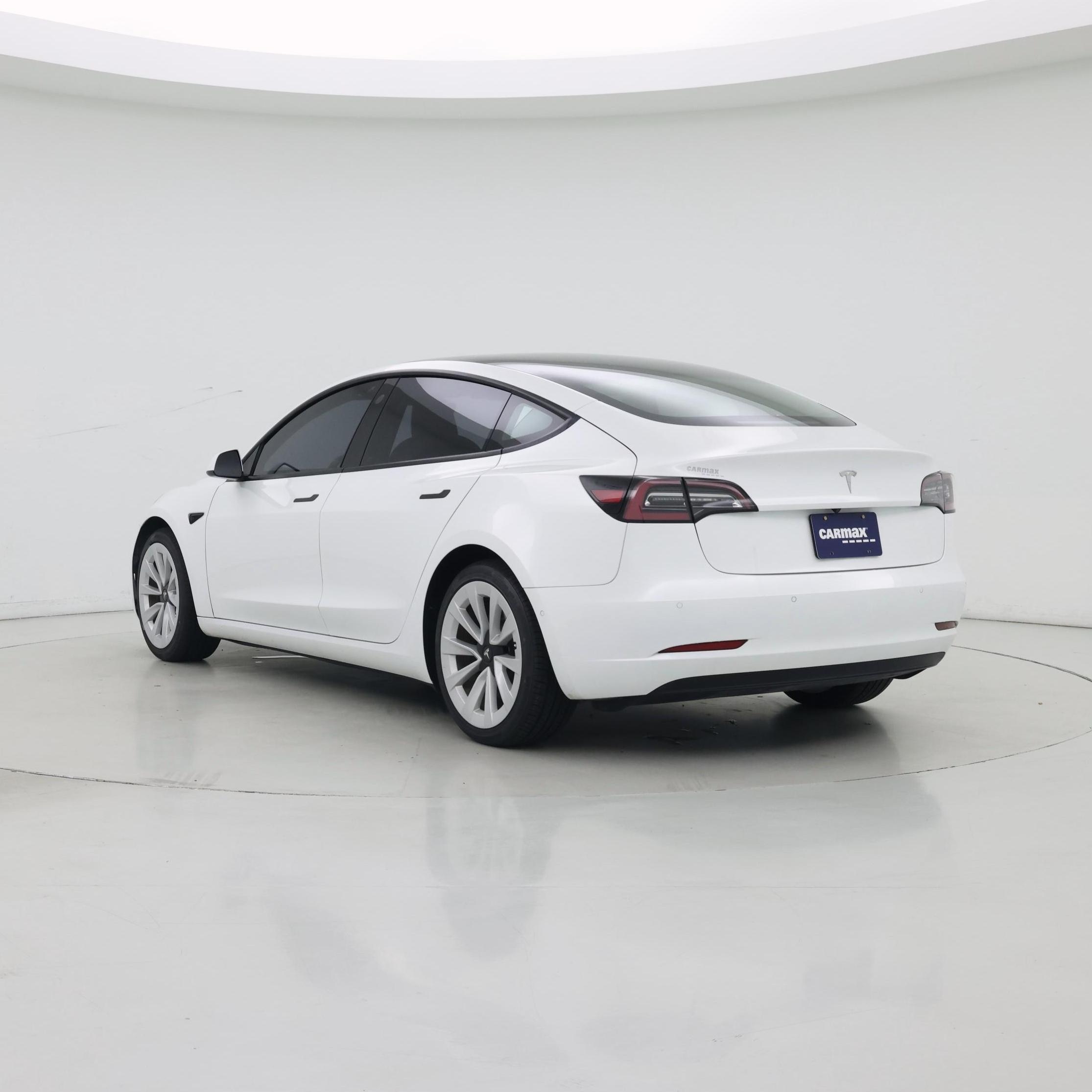 Thumbnail: 2022 Tesla Model 3 - 2