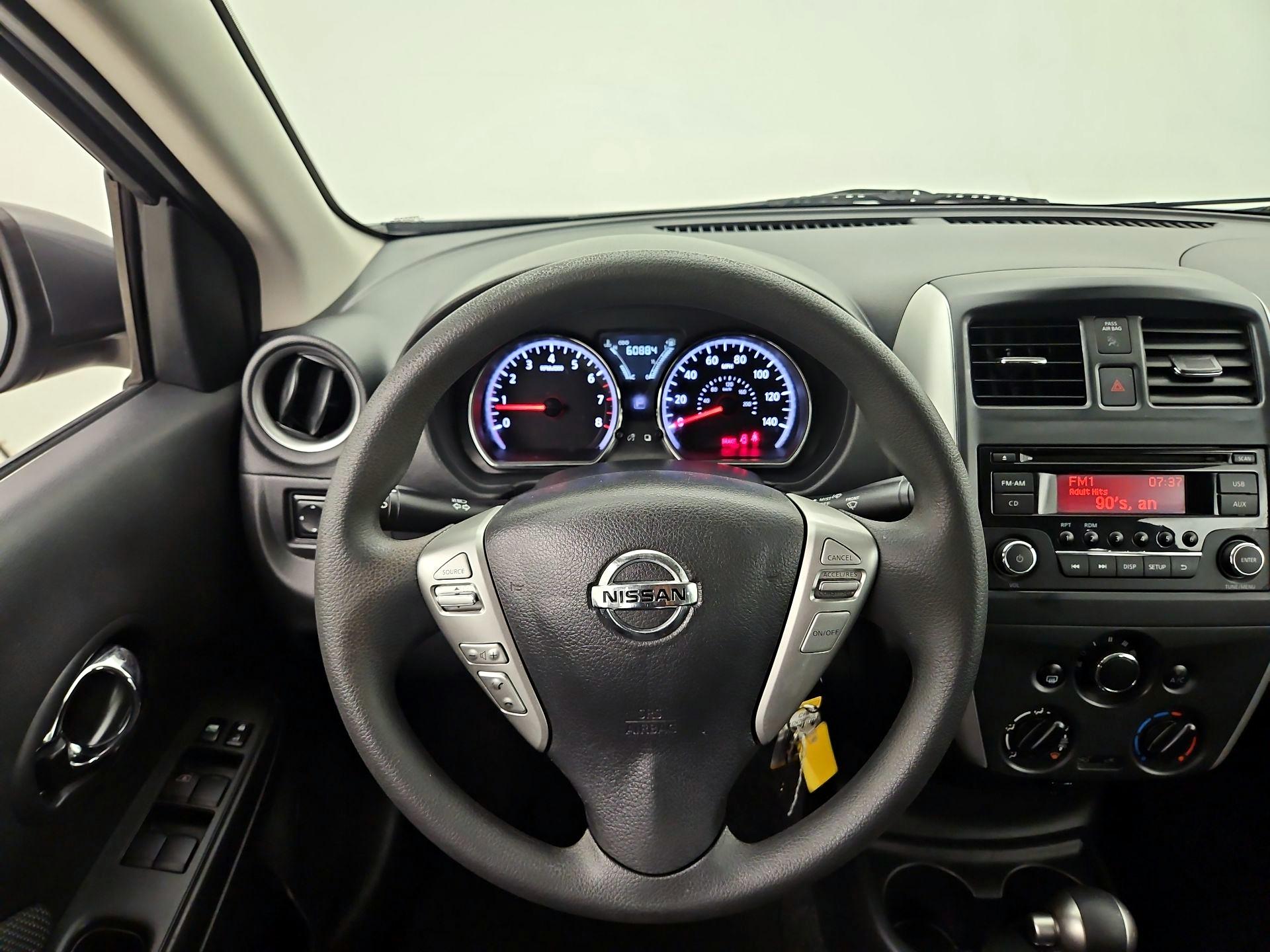 Thumbnail: 2016 Nissan Versa - 10