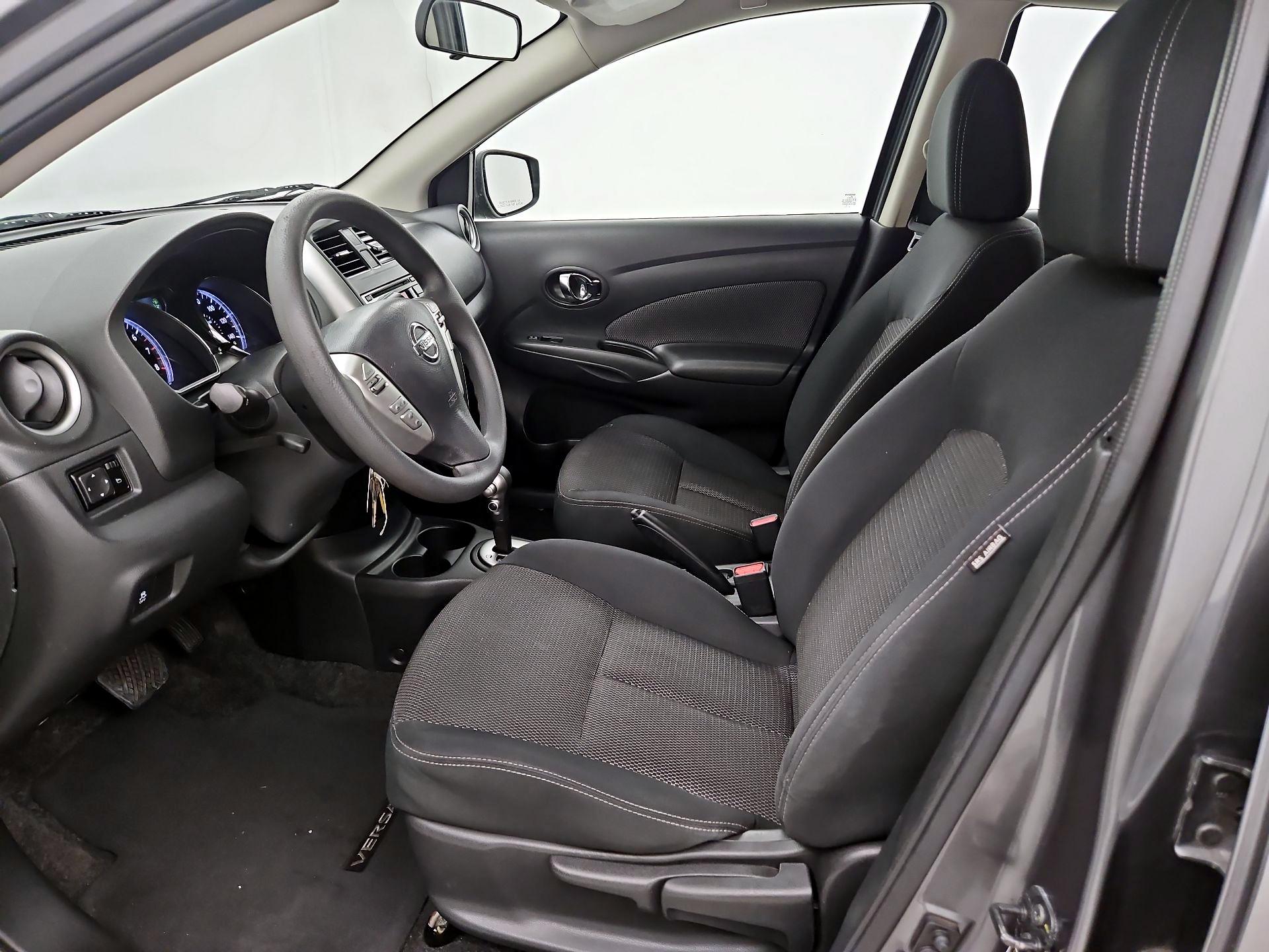 Thumbnail: 2016 Nissan Versa - 11