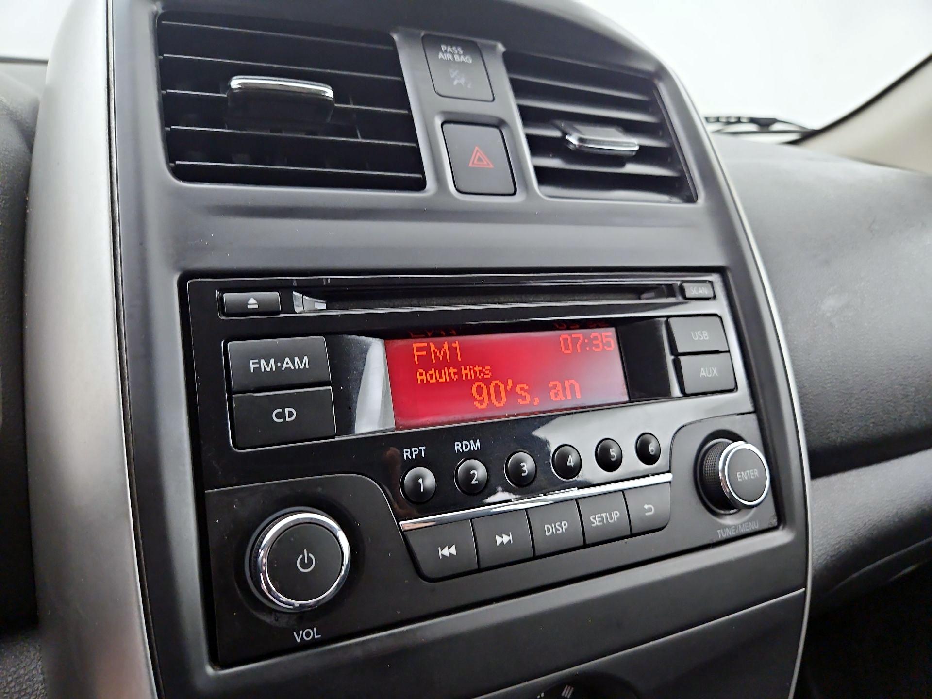 Thumbnail: 2016 Nissan Versa - 14