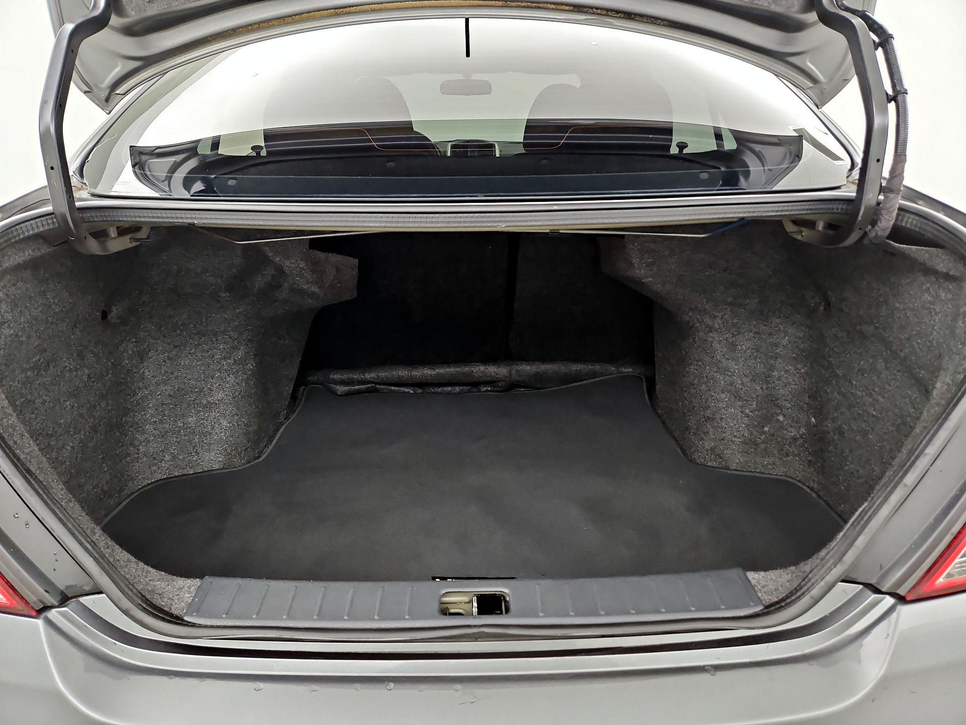 Thumbnail: 2016 Nissan Versa - 19