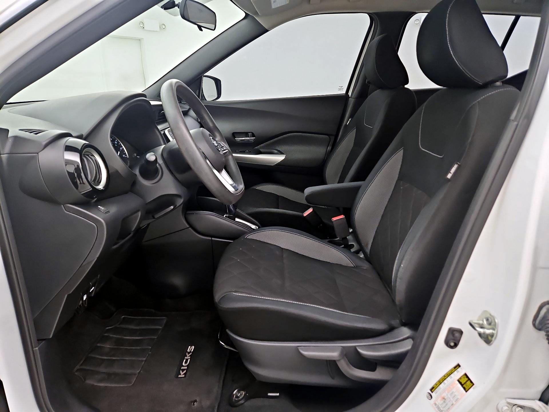 Thumbnail: 2019 Nissan Kicks - 11