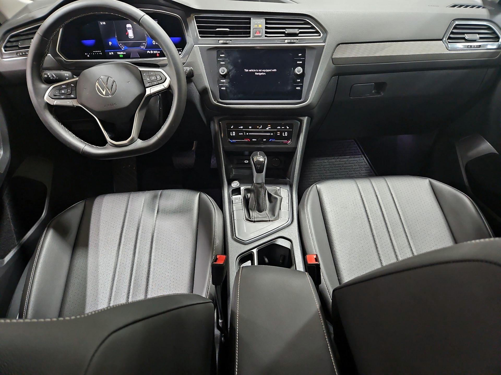 Thumbnail: 2022 Volkswagen Tiguan - 9