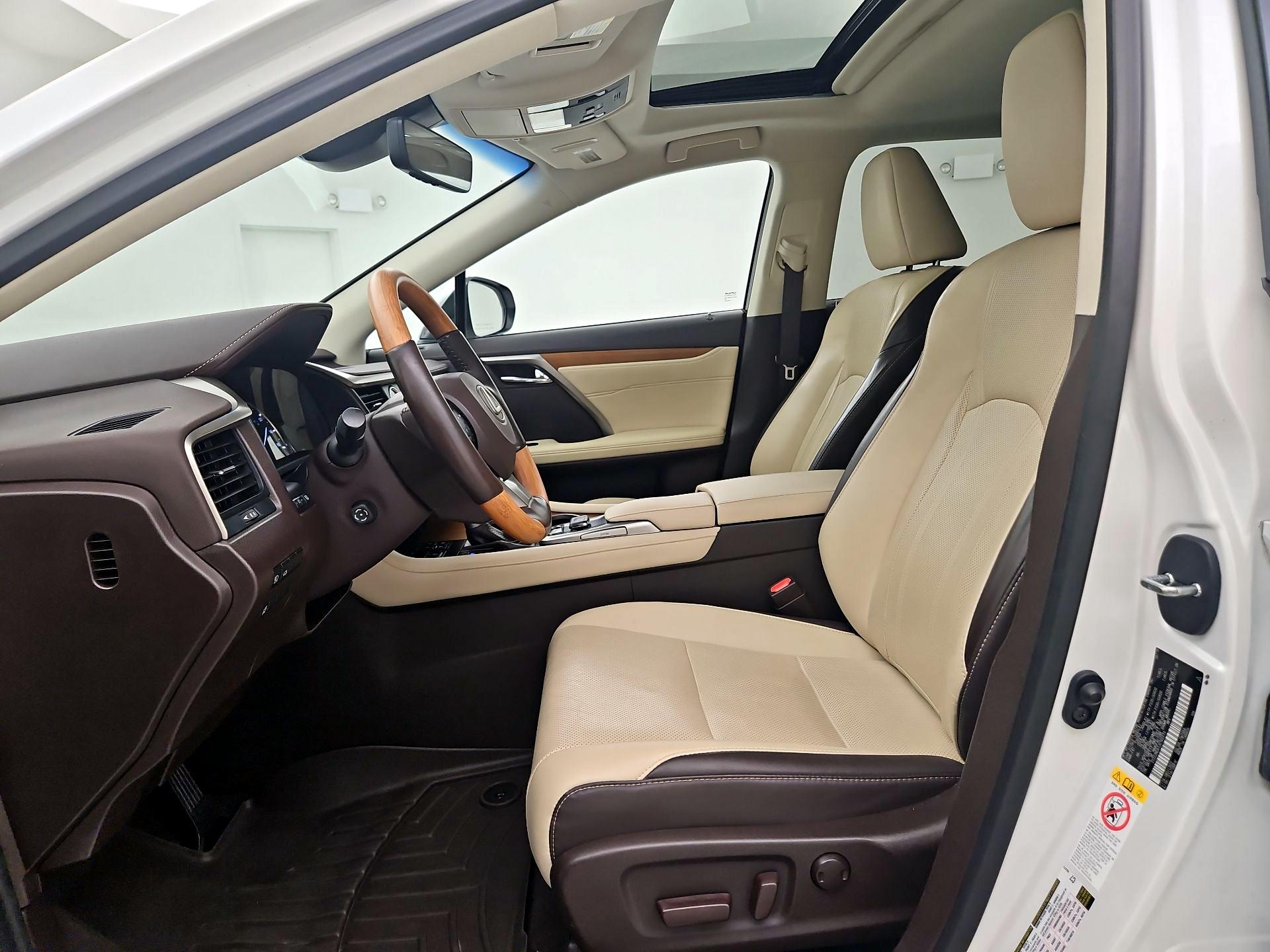 Thumbnail: 2018 Lexus RX - 11