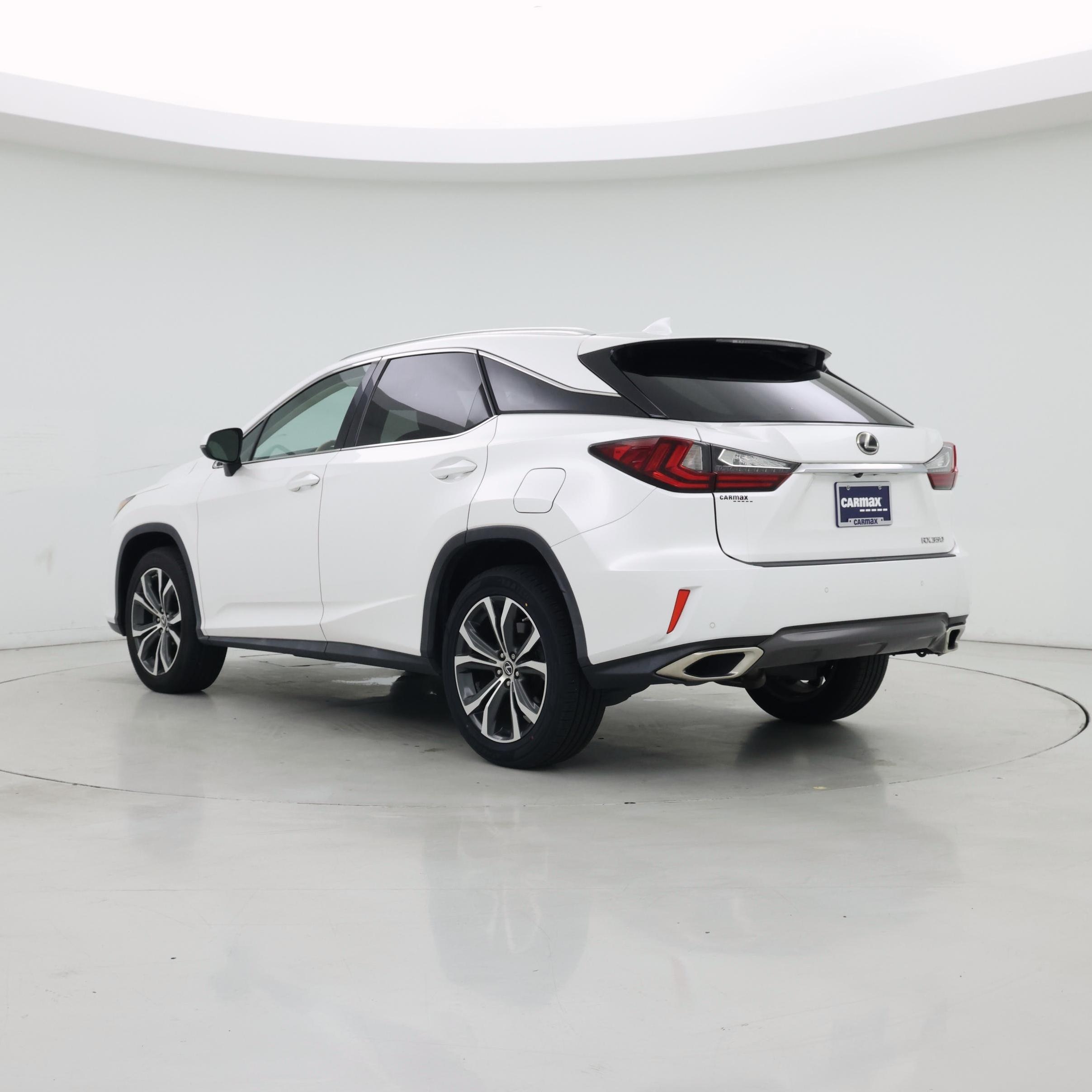 Thumbnail: 2018 Lexus RX - 2