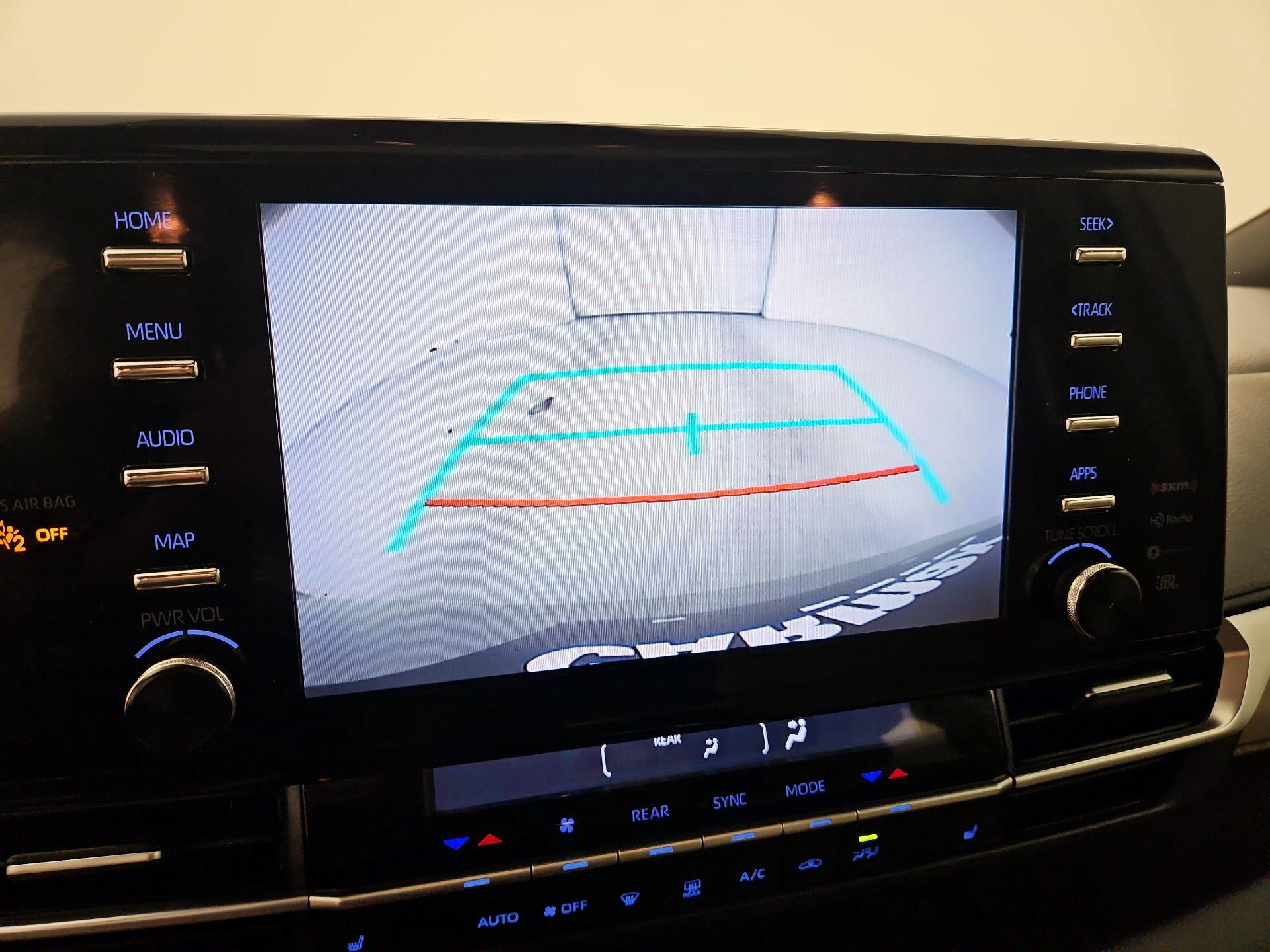 Thumbnail: 2022 Toyota Sienna - 15