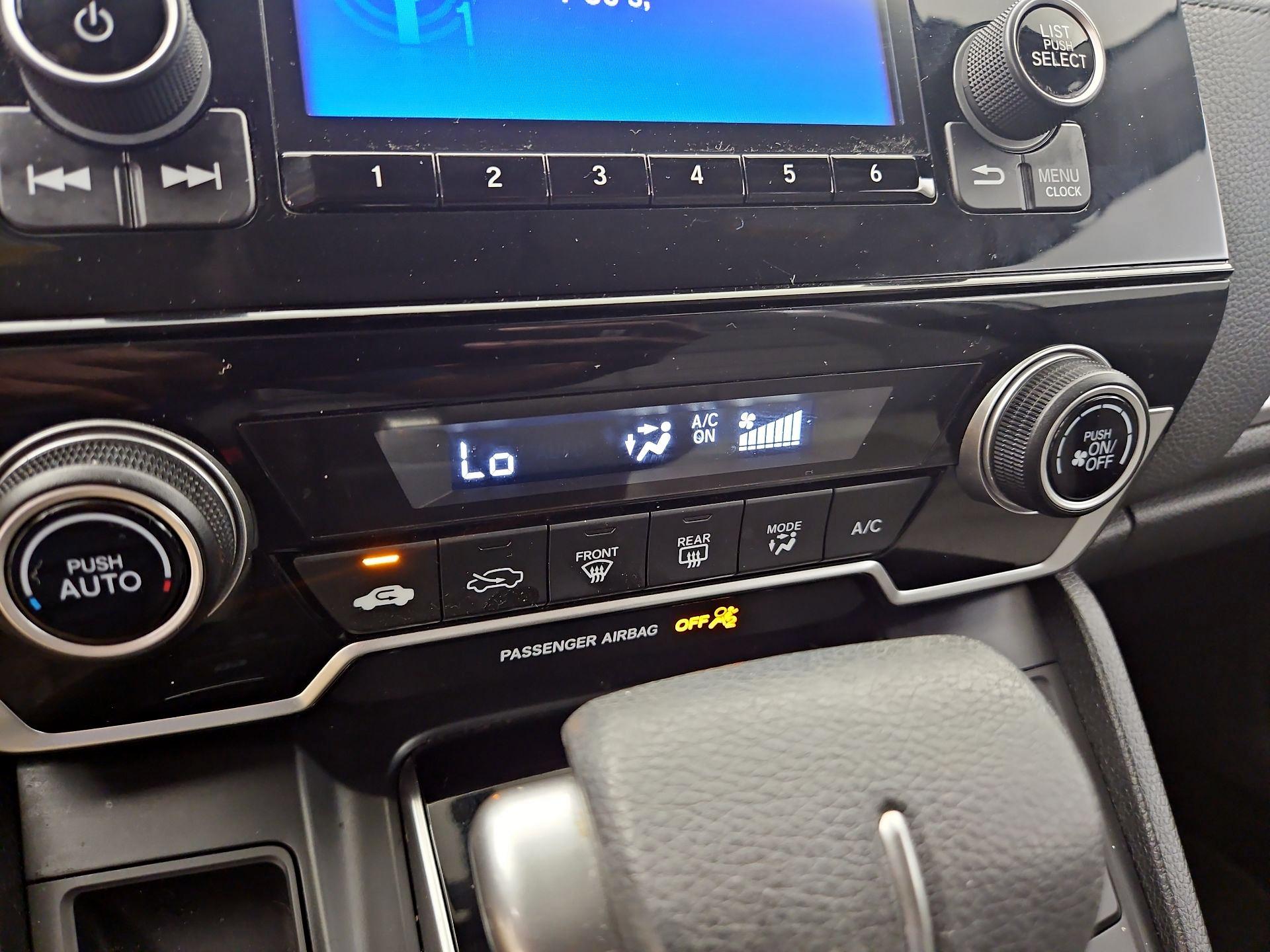 Thumbnail: 2017 Honda CR-V - 16