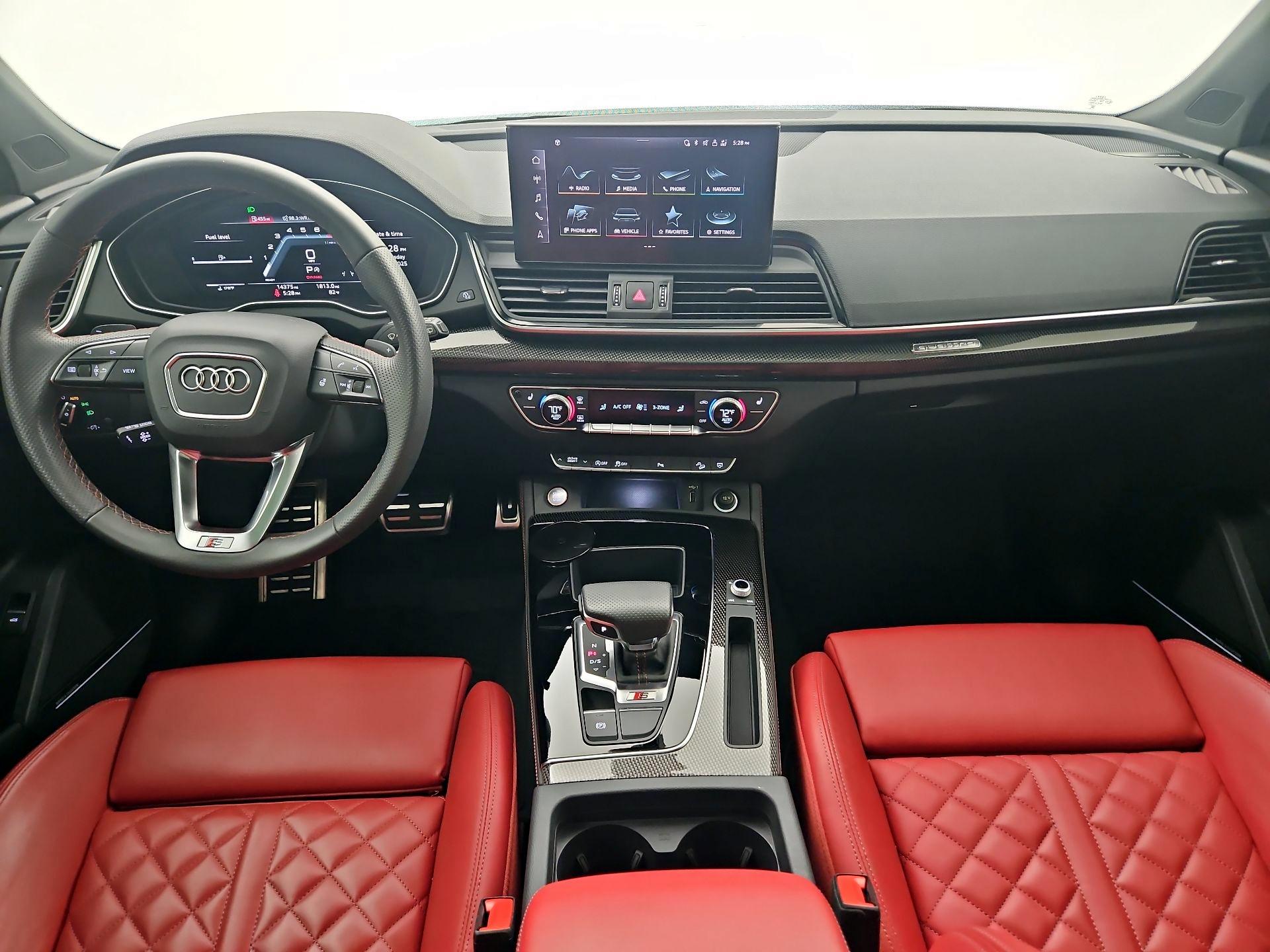 Thumbnail: 2024 Audi SQ5 - 9