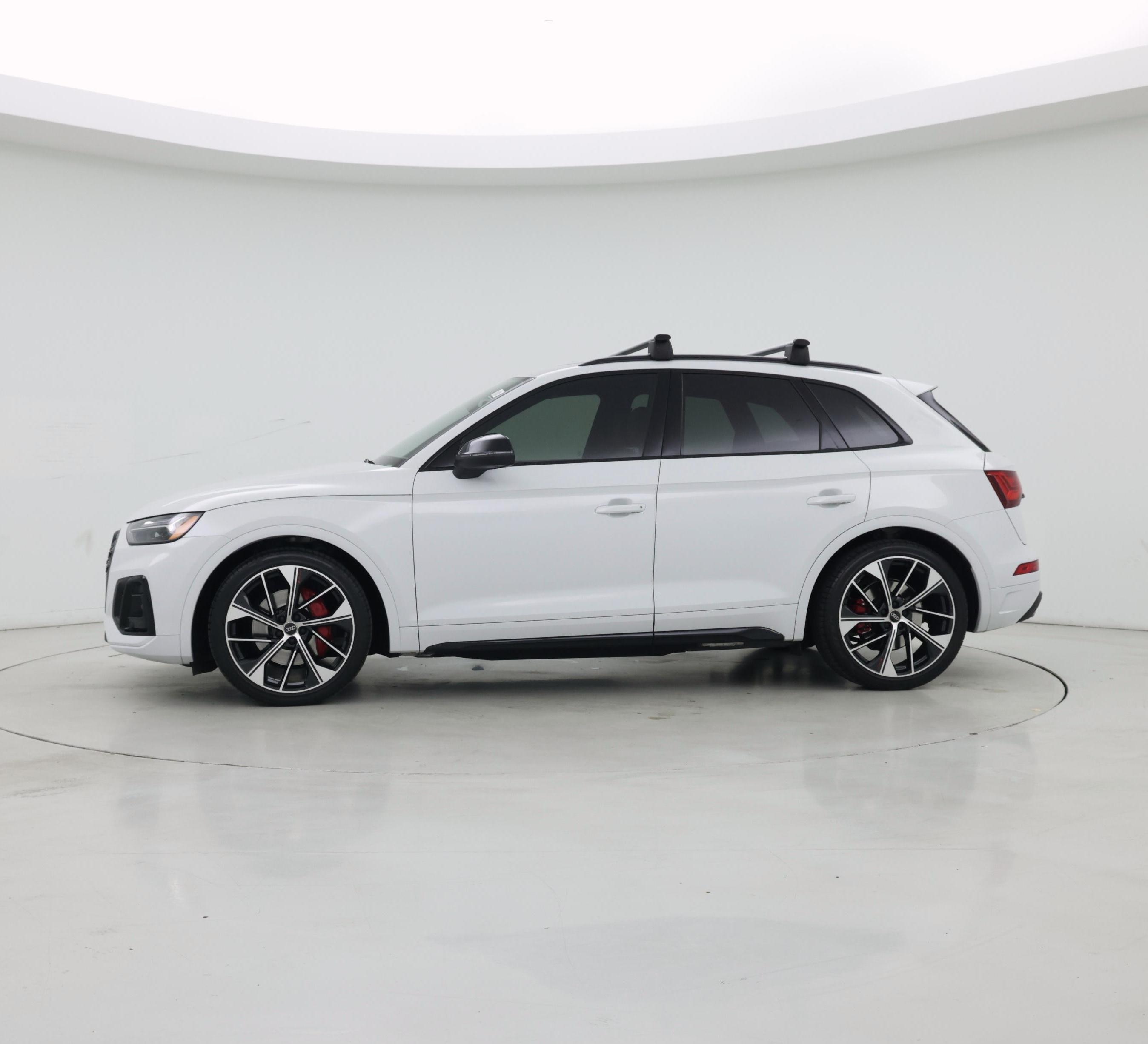 Thumbnail: 2024 Audi SQ5 - 3