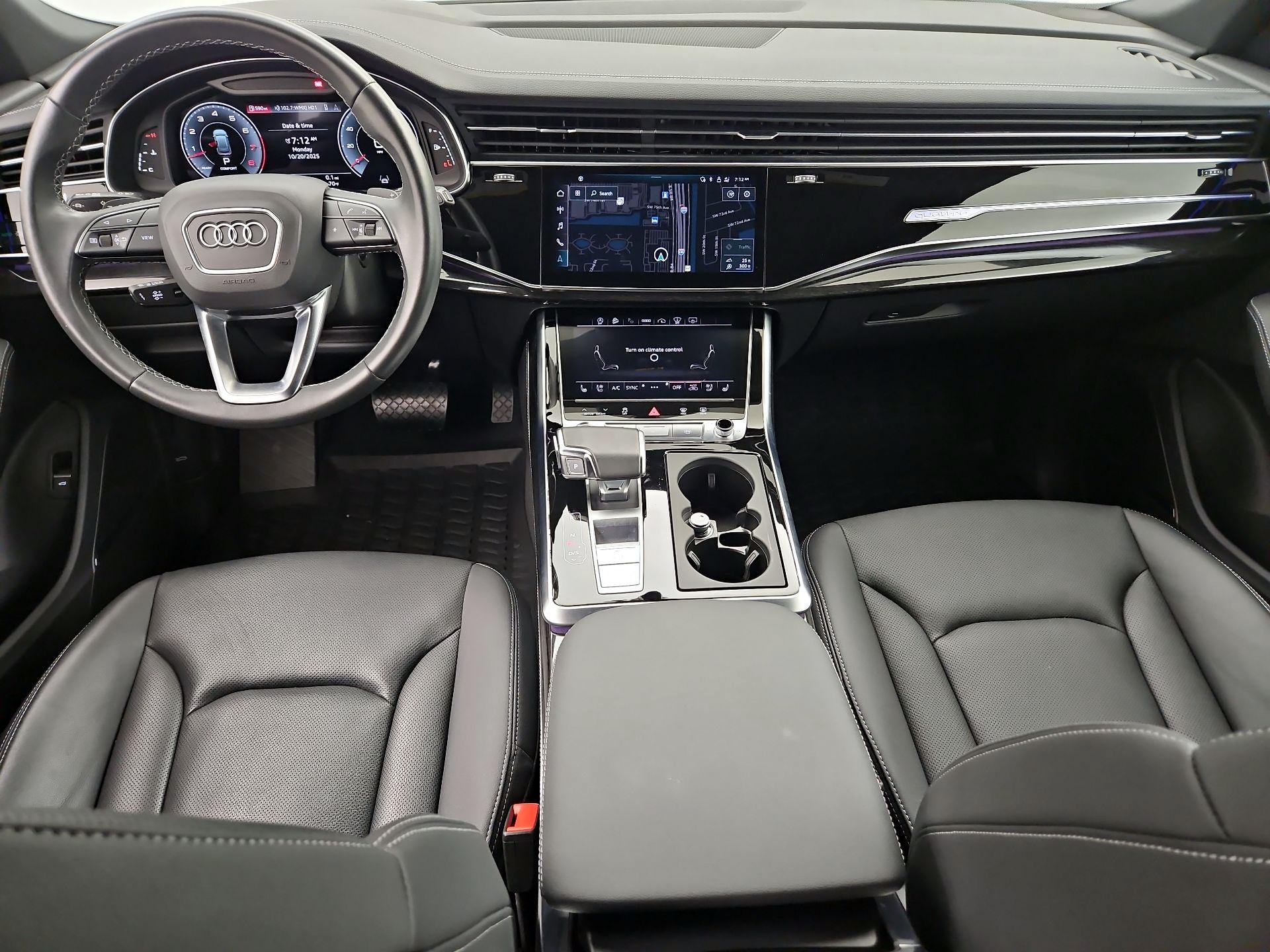 Thumbnail: 2023 Audi Q8 - 9