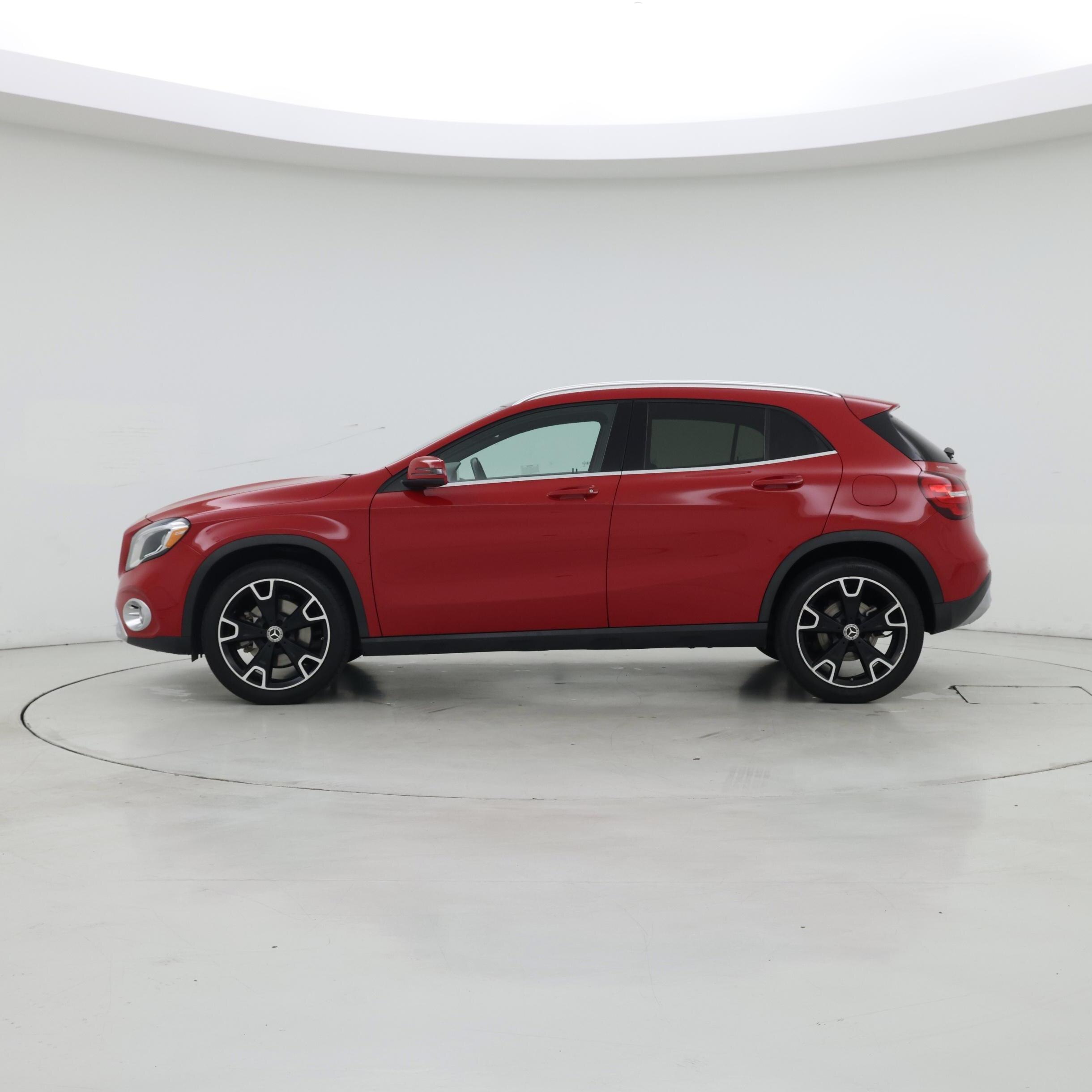 Thumbnail: 2019 Mercedes-Benz GLA - 3