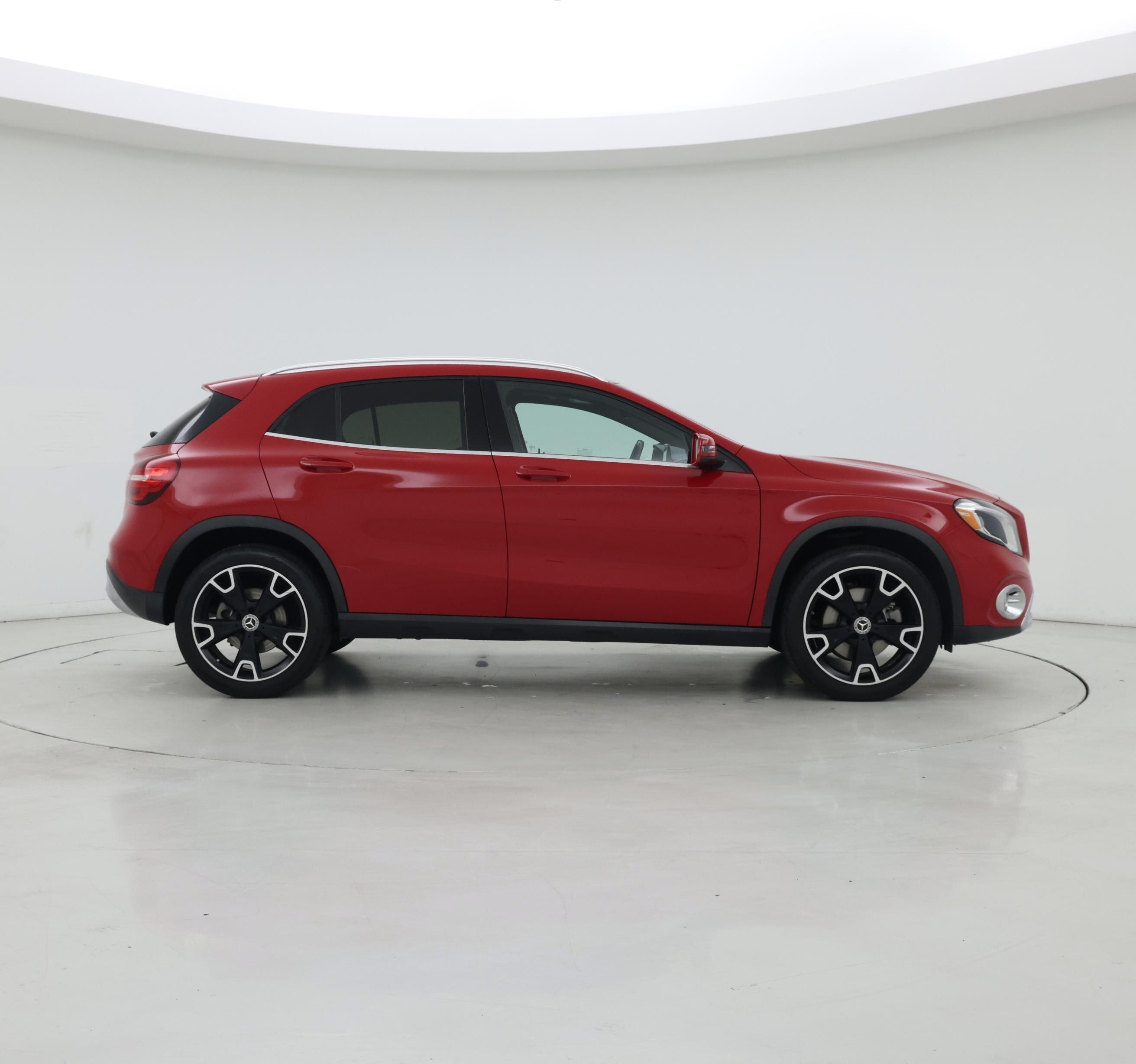 Thumbnail: 2019 Mercedes-Benz GLA - 7