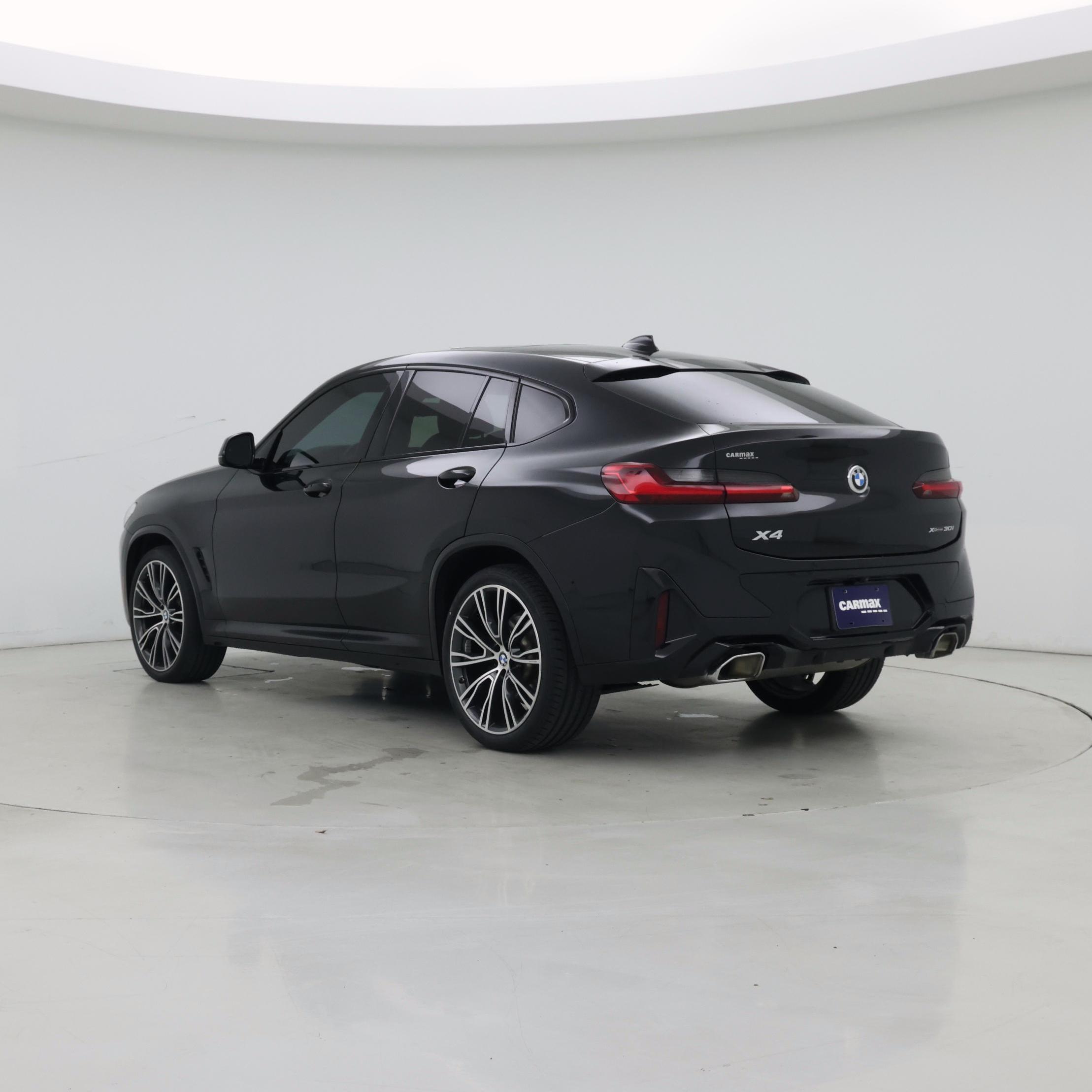 Thumbnail: 2023 BMW X4 - 2