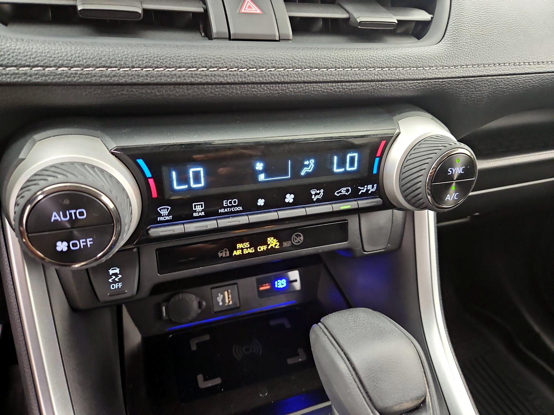 Thumbnail: 2023 Toyota RAV4 - 16