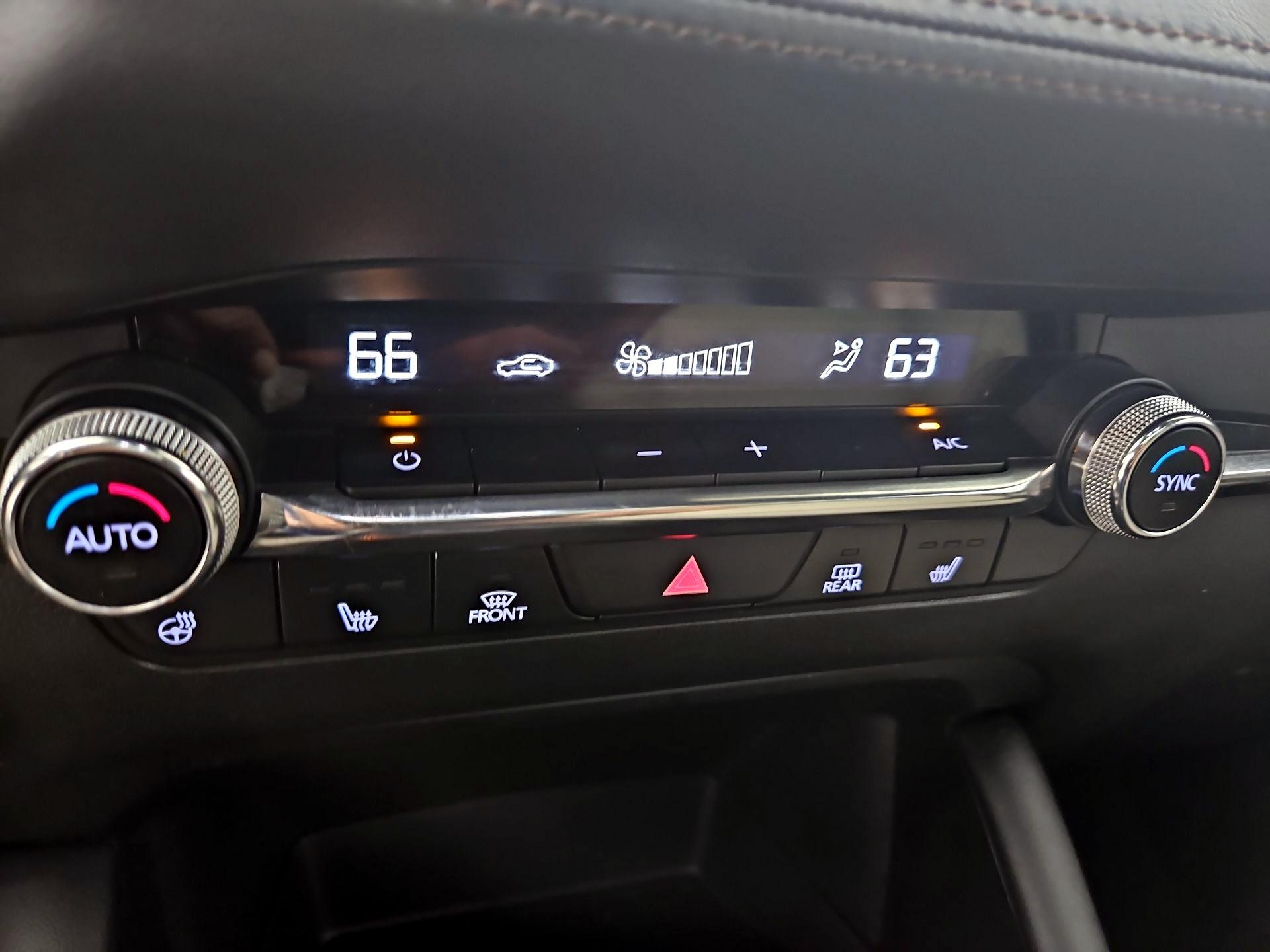 Thumbnail: 2023 Mazda Mazda3 - 16