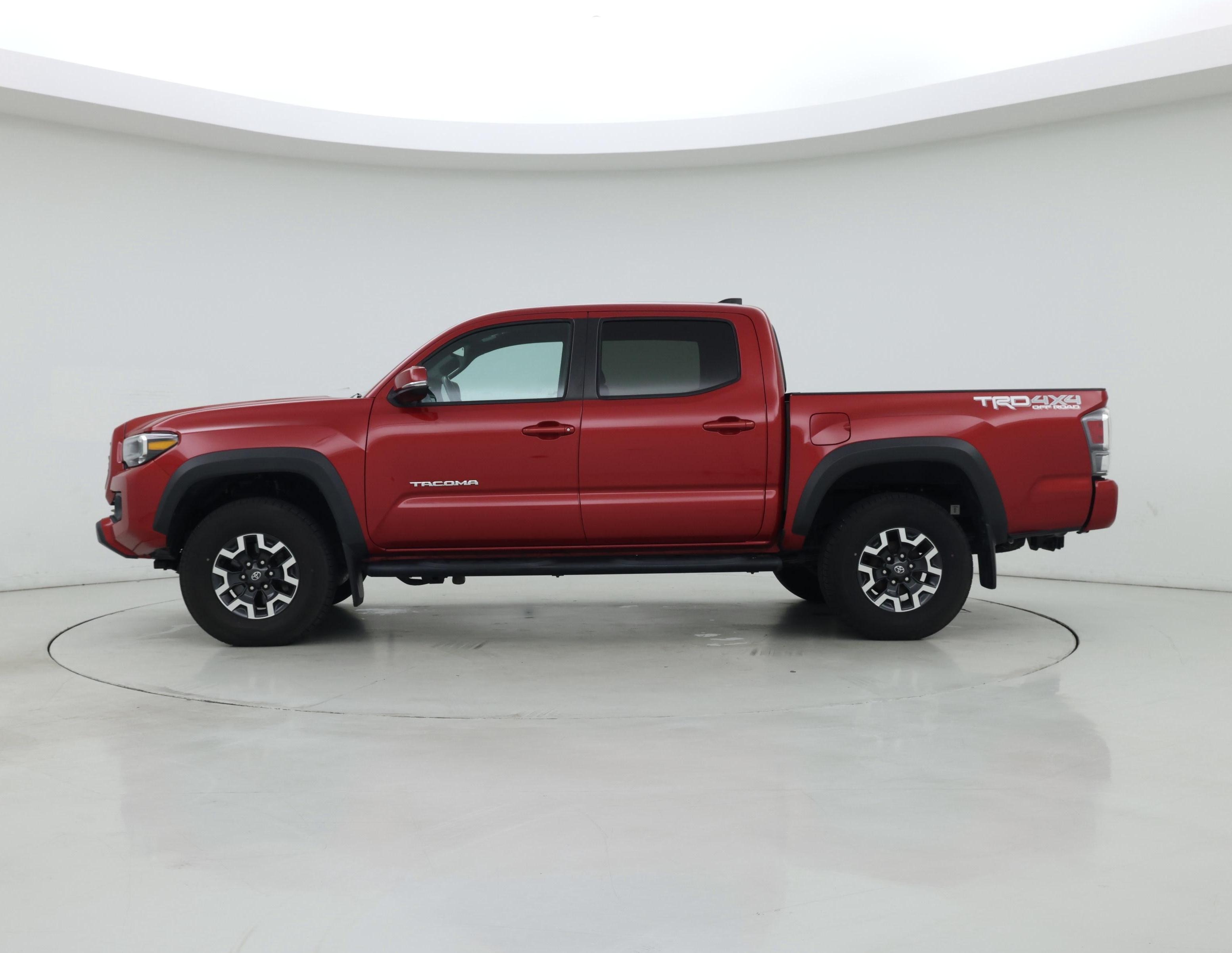 Thumbnail: 2021 Toyota Tacoma - 3