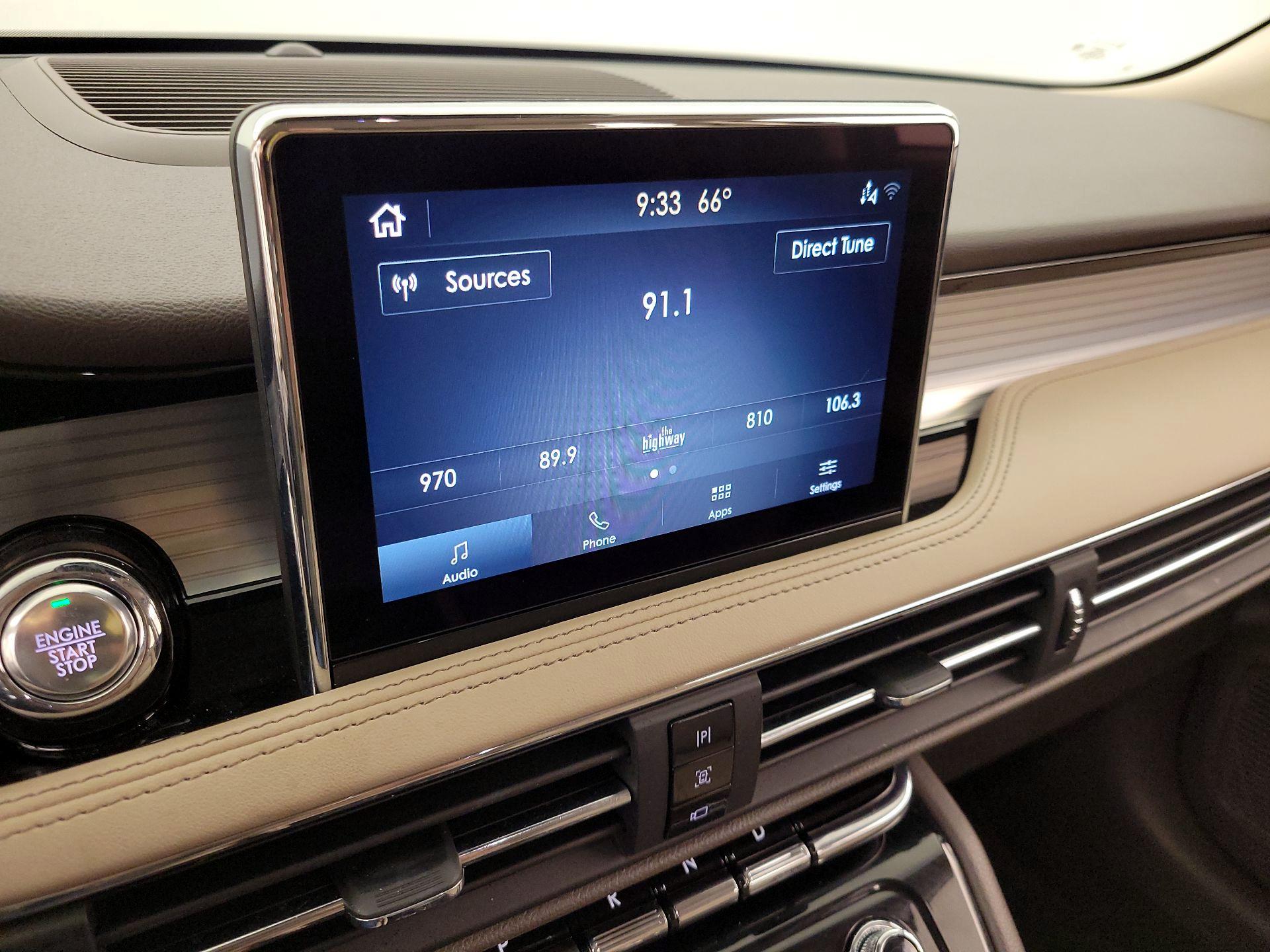 Thumbnail: 2022 Lincoln Corsair - 15