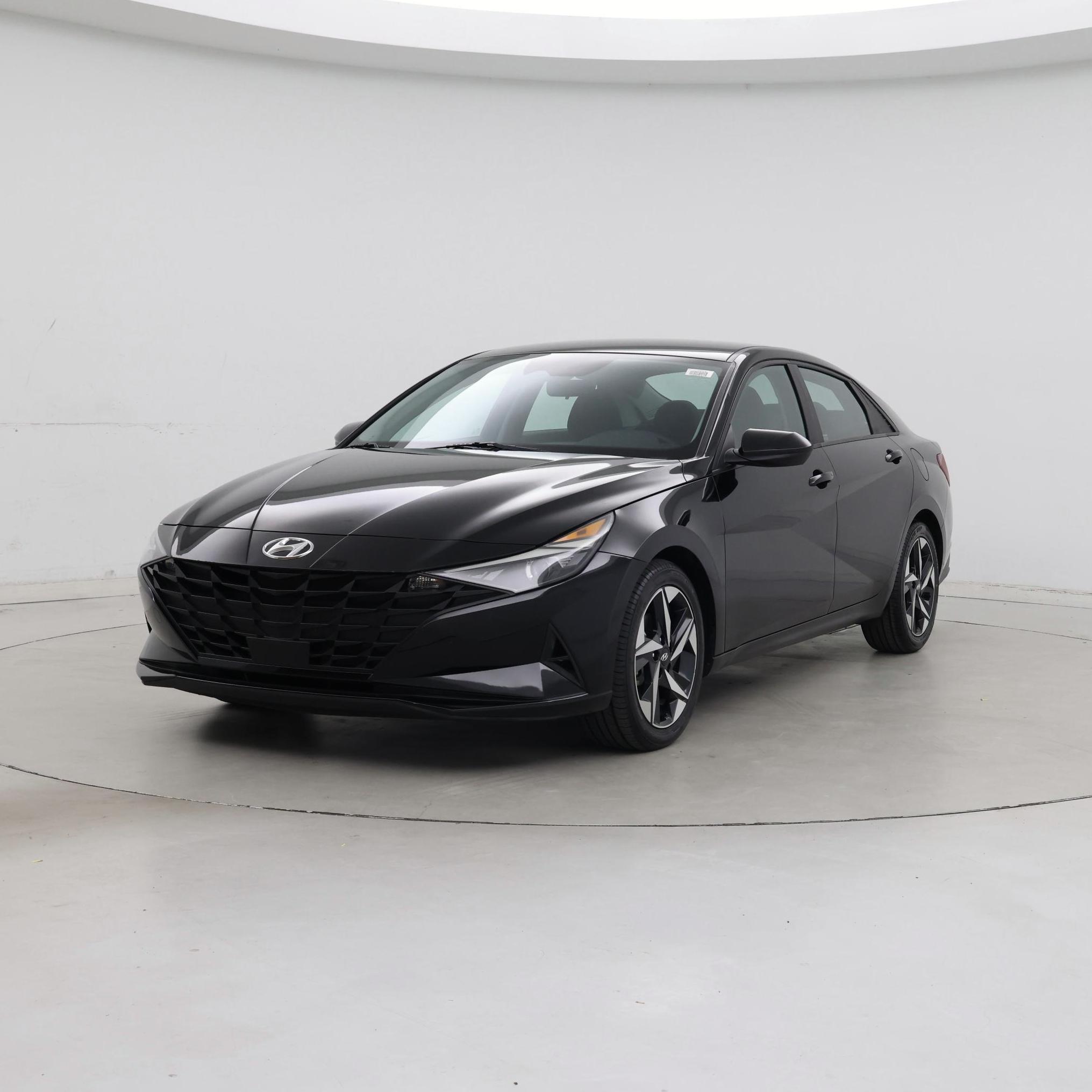 Thumbnail: 2023 Hyundai Elantra - 4