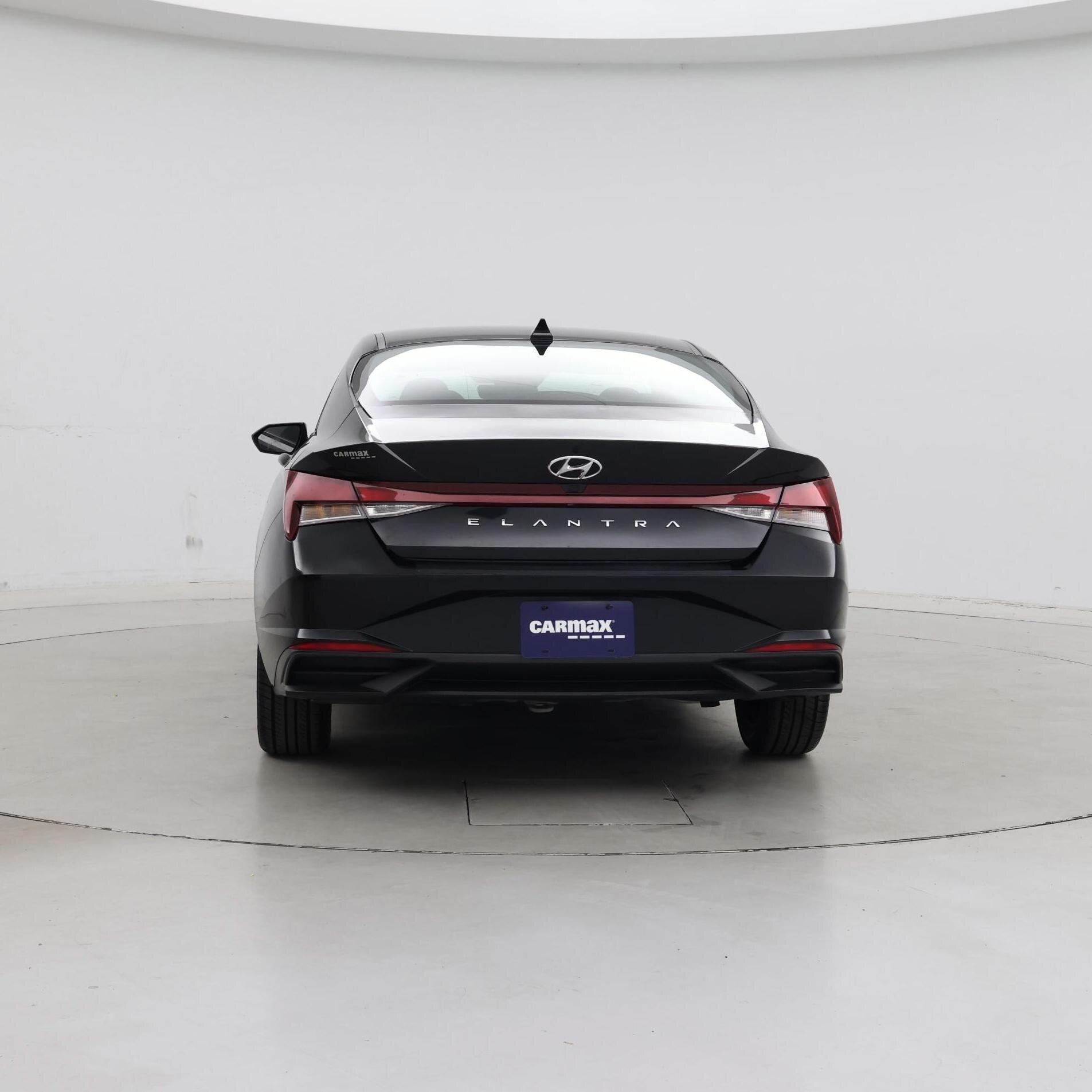 Thumbnail: 2023 Hyundai Elantra - 6