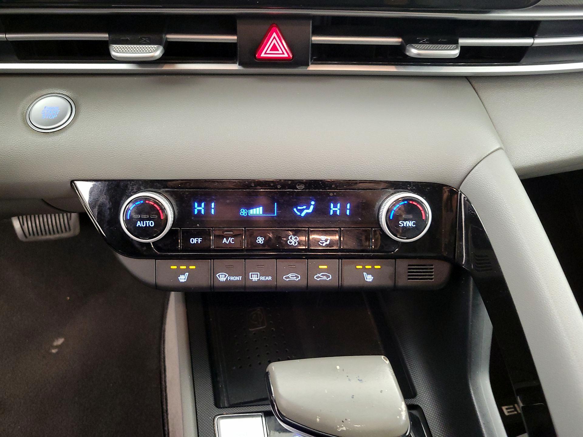 Thumbnail: 2021 Hyundai Elantra - 16