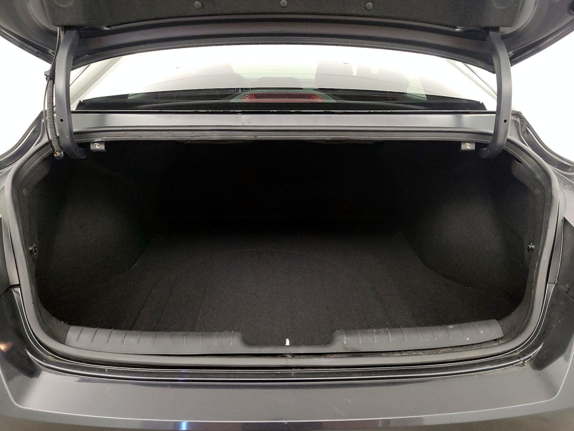 Thumbnail: 2021 Hyundai Elantra - 20