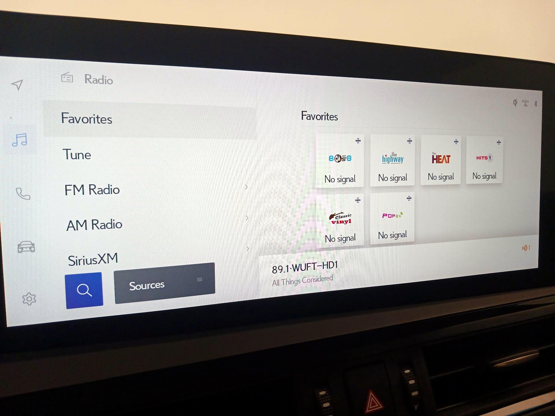 Thumbnail: 2023 Lexus ES - 15