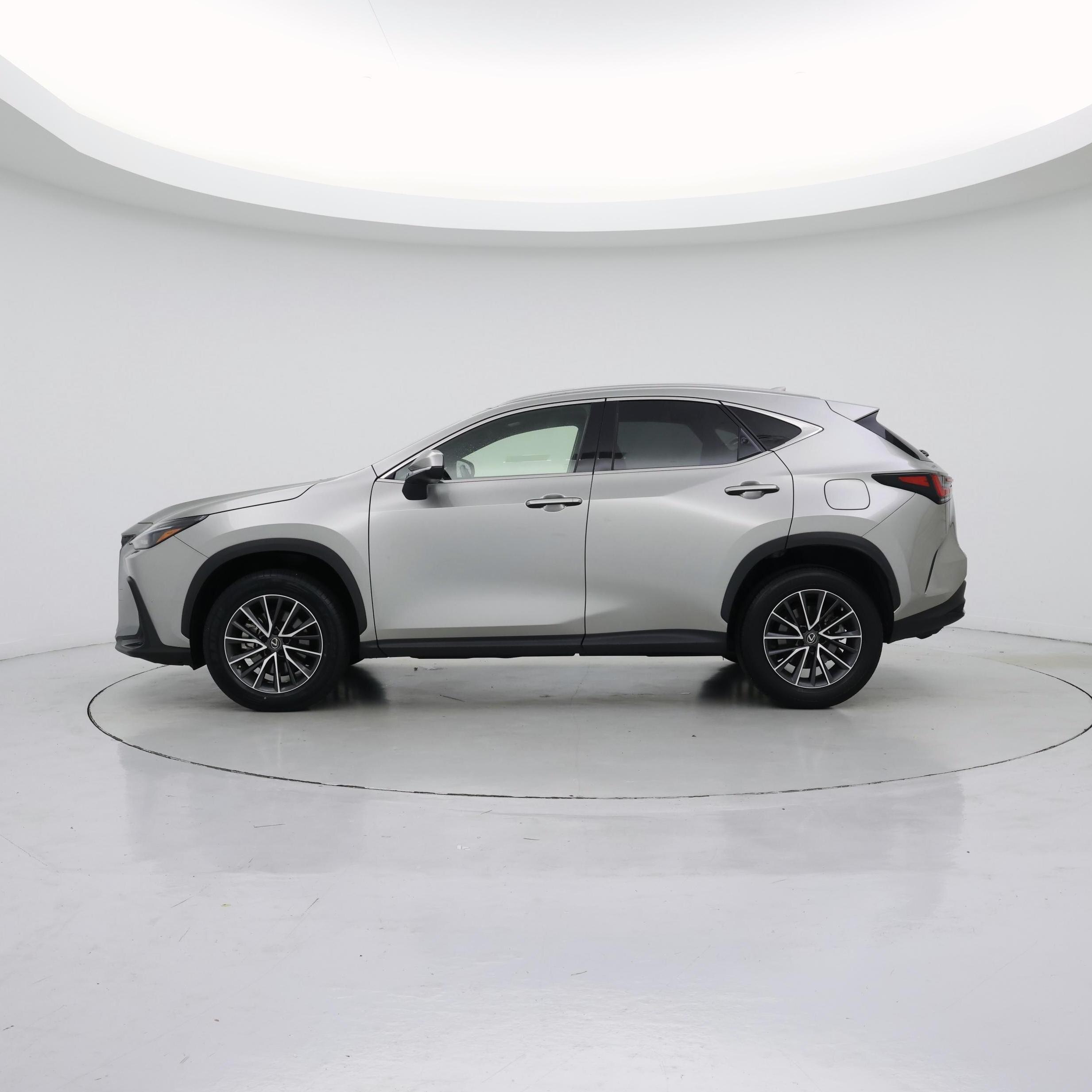 Thumbnail: 2022 Lexus NX - 3