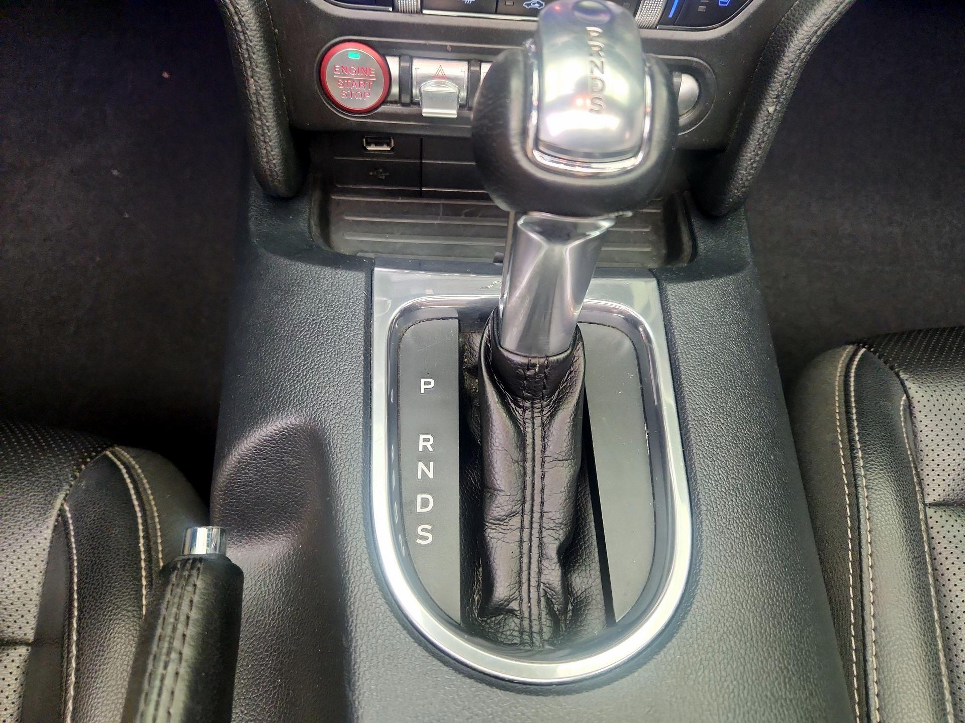 Thumbnail: 2022 Ford Mustang - 17