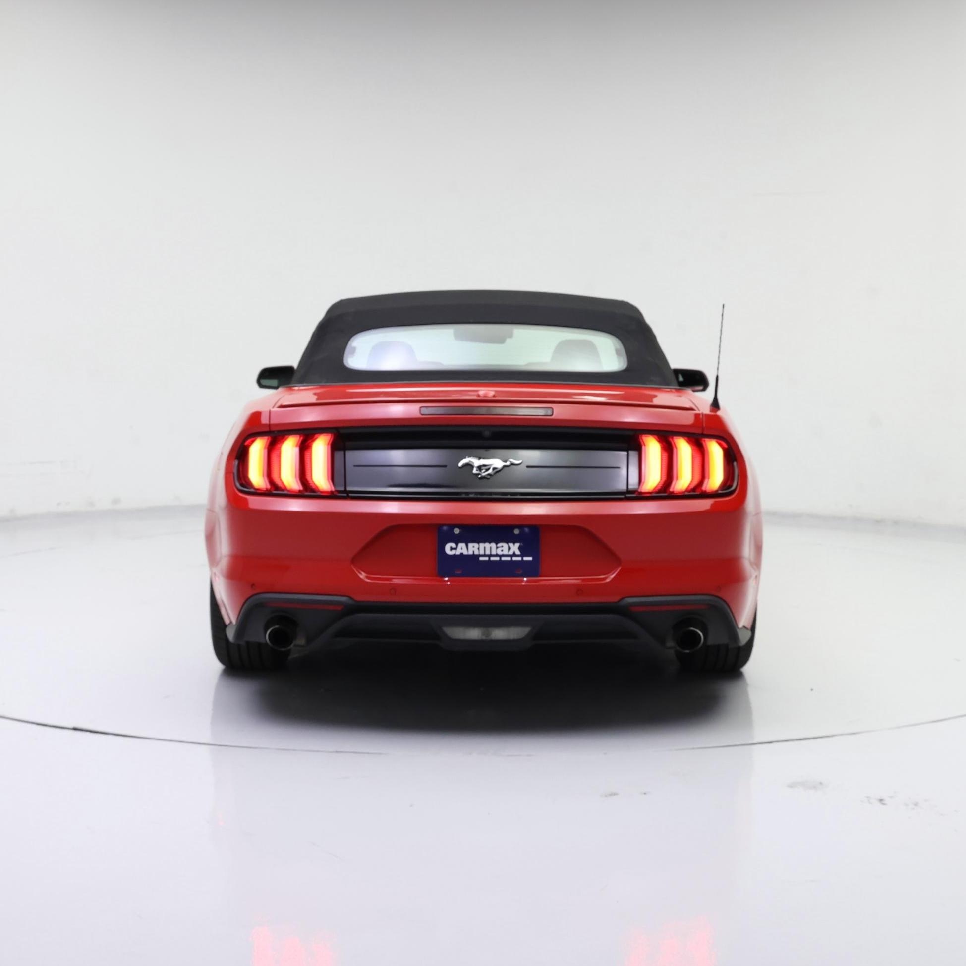 Thumbnail: 2022 Ford Mustang - 6