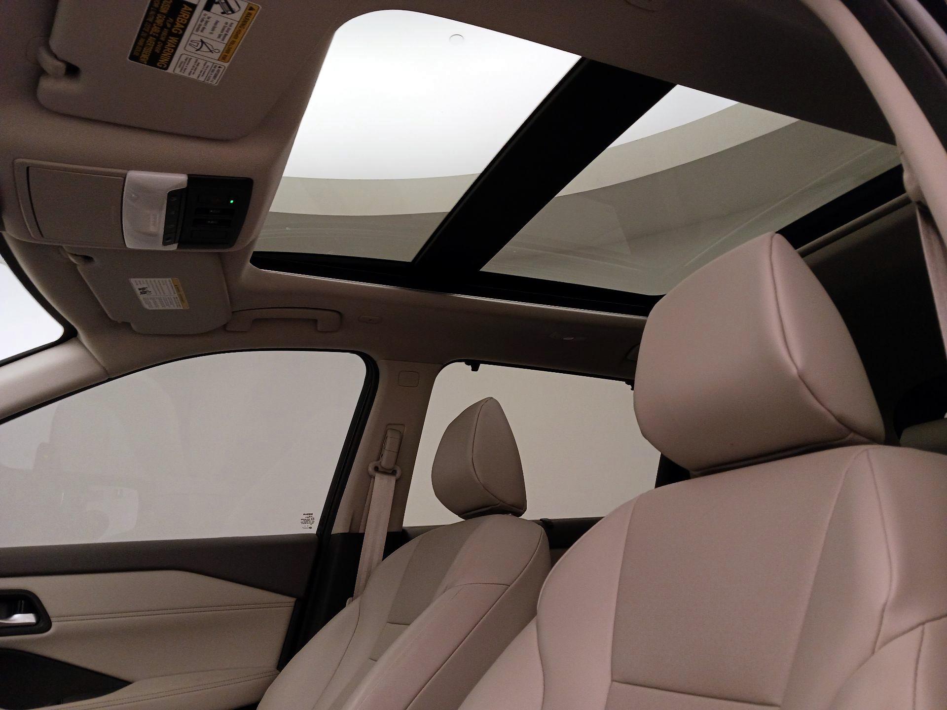 Thumbnail: 2023 Nissan Rogue - 19