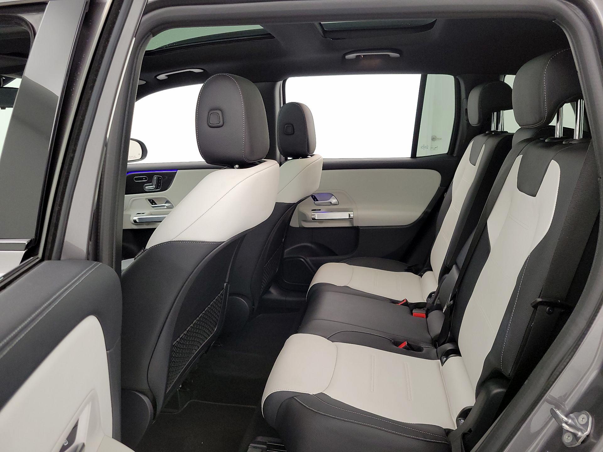 Thumbnail: 2023 Mercedes-Benz GLB - 20