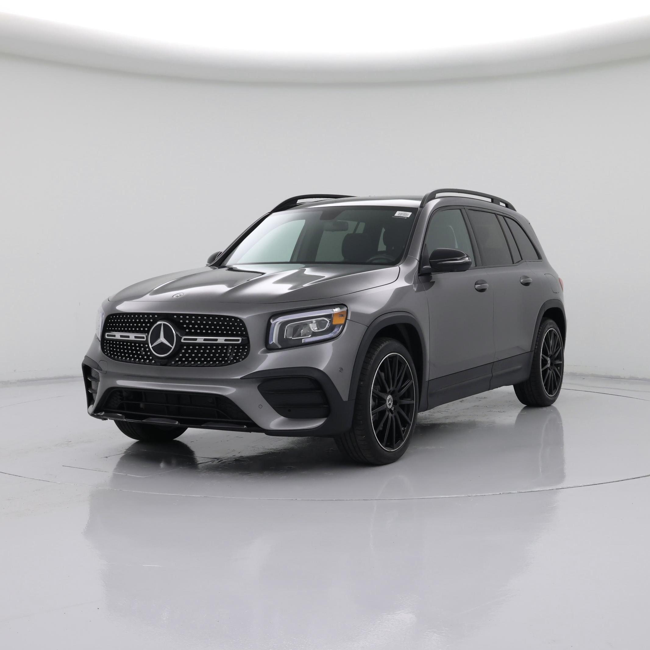 Thumbnail: 2023 Mercedes-Benz GLB - 4