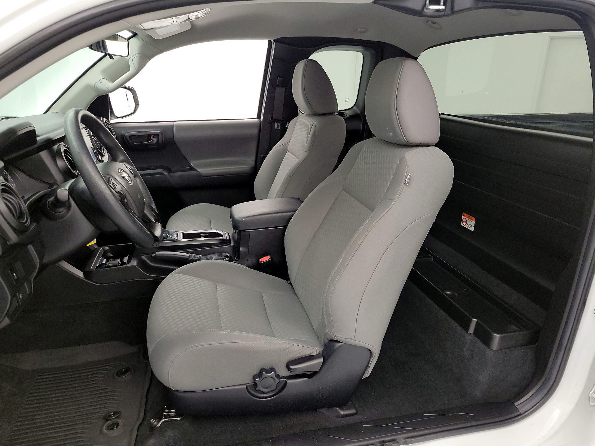 Thumbnail: 2022 Toyota Tacoma - 19