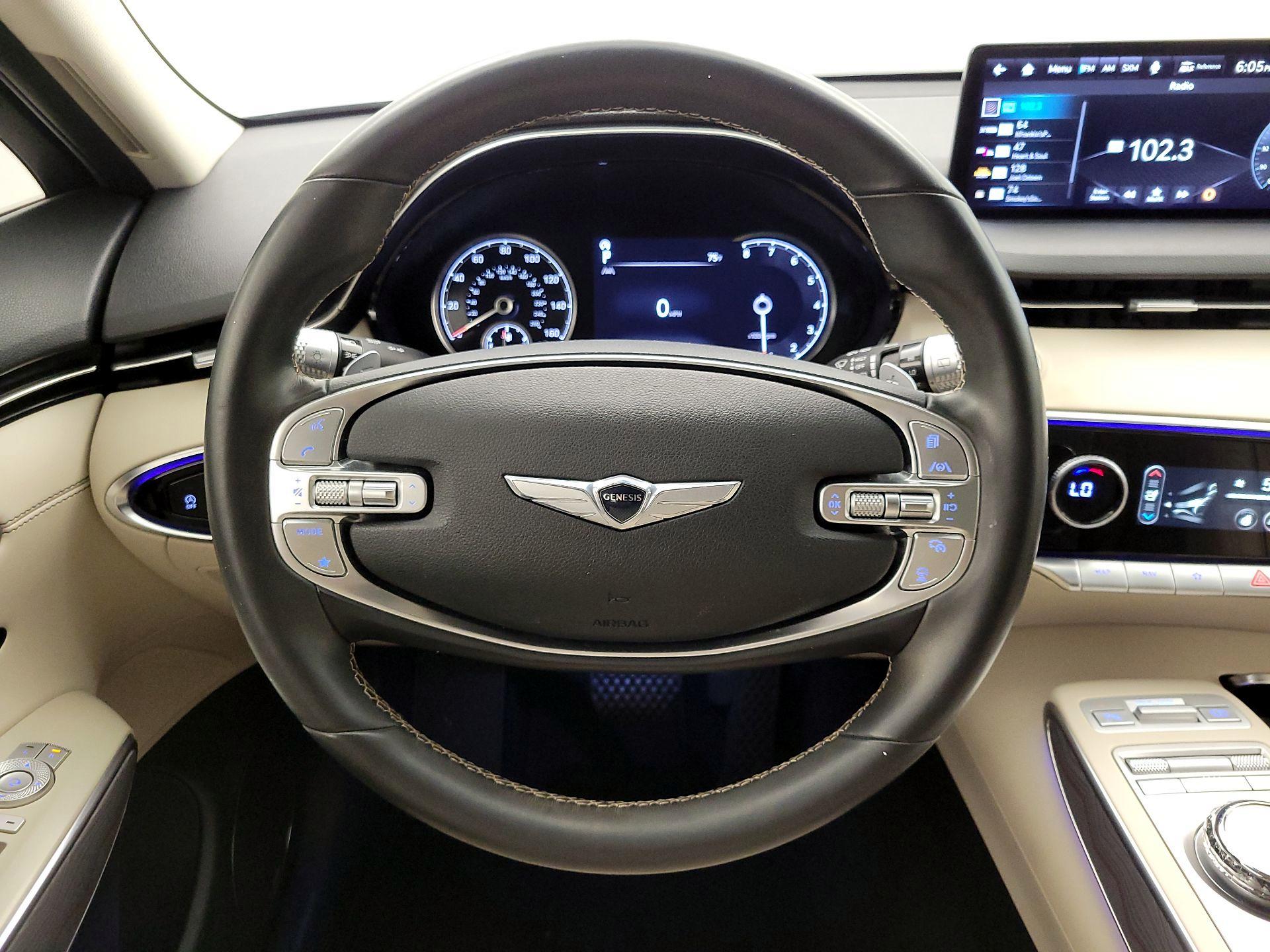 Thumbnail: 2022 Genesis GV70 - 10