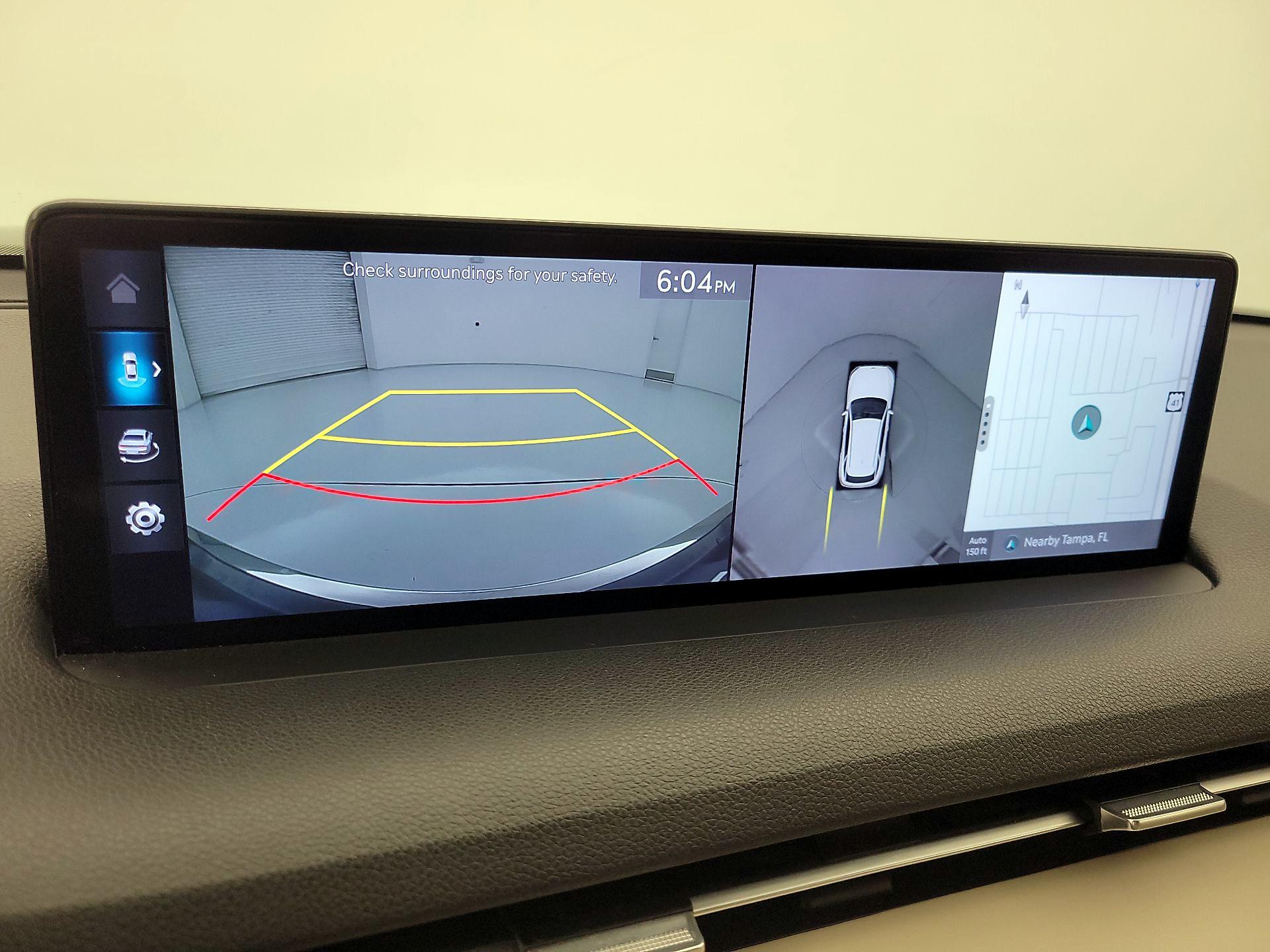 Thumbnail: 2022 Genesis GV70 - 15