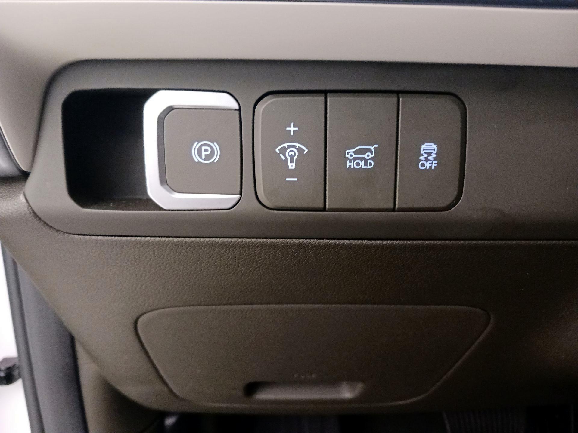 Thumbnail: 2024 Hyundai Santa Fe - 13