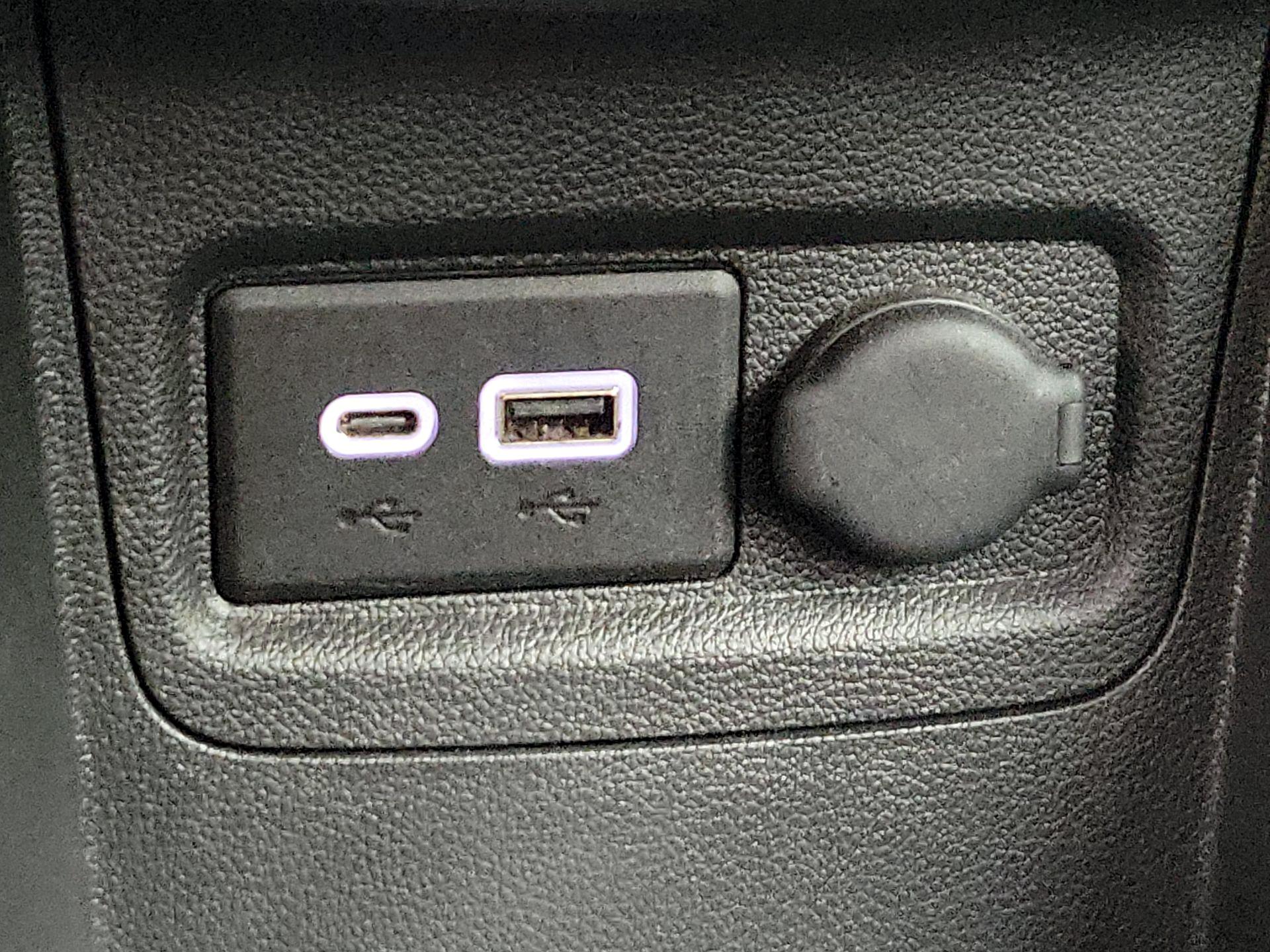 Thumbnail: 2020 Chevrolet Spark - 18