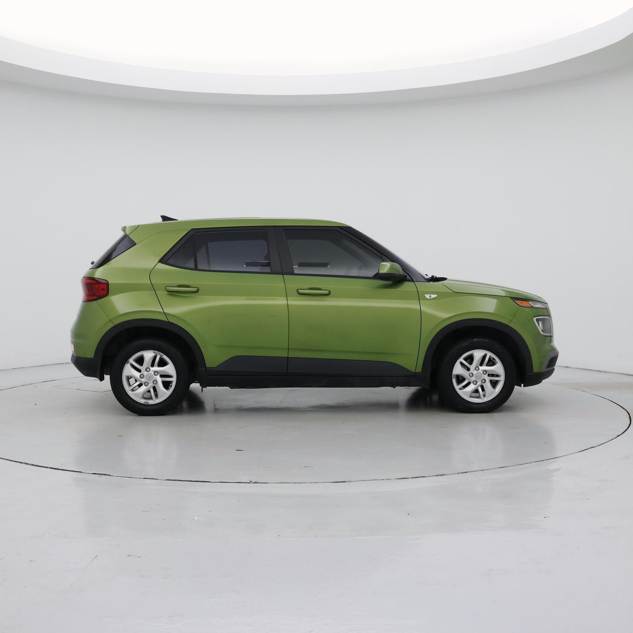 Thumbnail: 2021 Hyundai Venue - 7